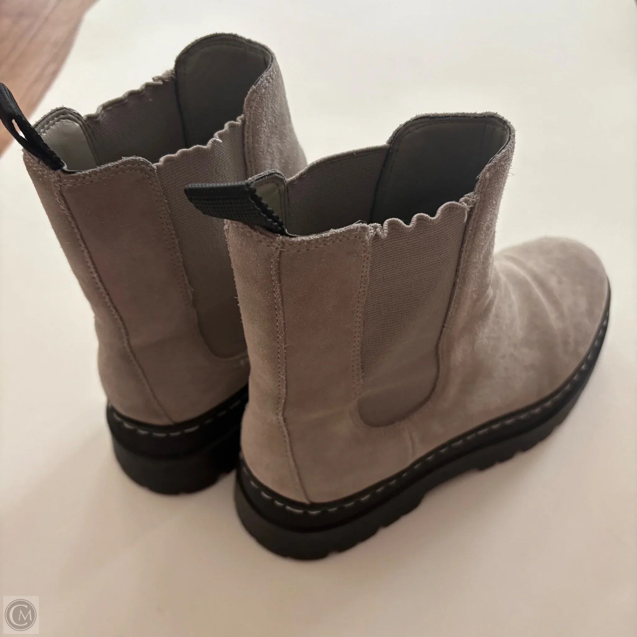 Boots Ankle Heels By Marc Fisher In Grey, Size: 9 - Image 2