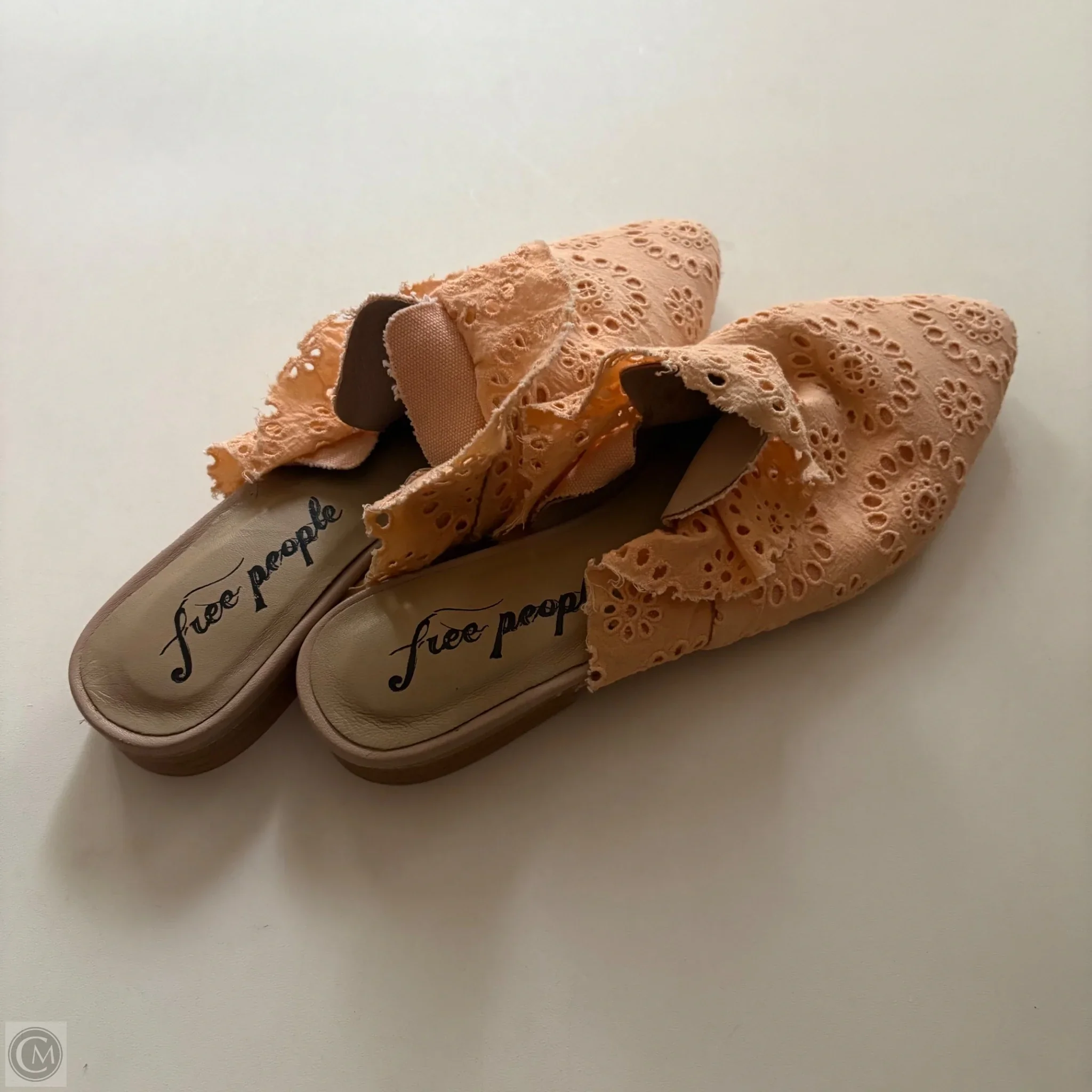 Sandals Flats By Free People In Peach, Size: 7.5 - Image 2