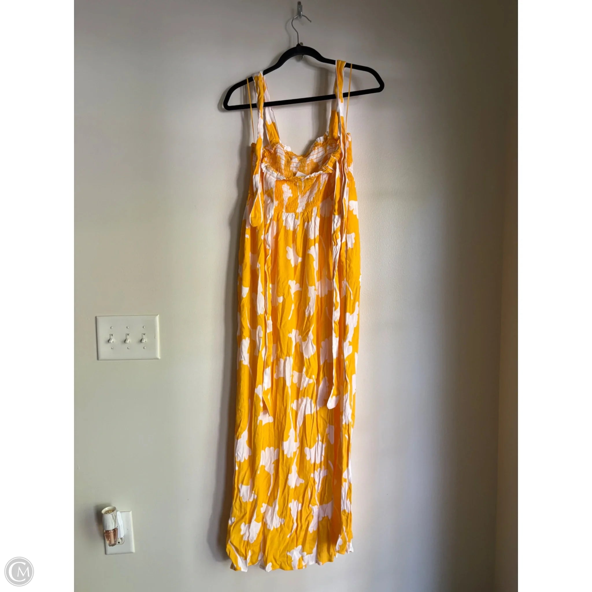Dress Casual Maxi By Clothes Mentor In Yellow, Size: S - Image 2