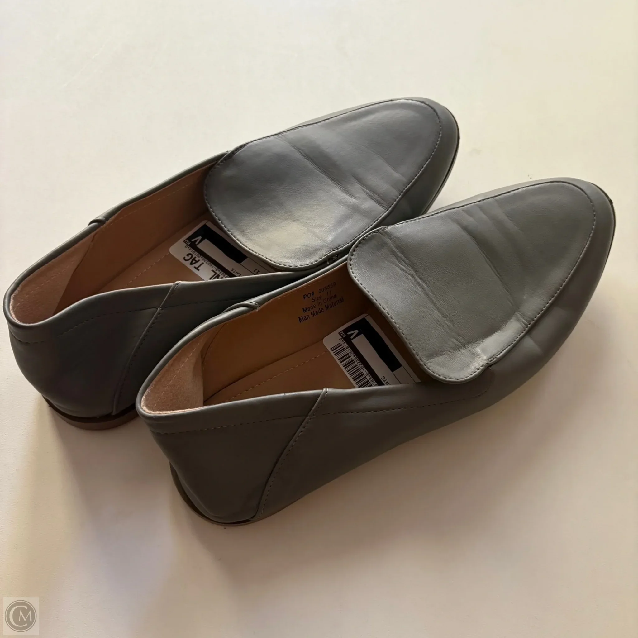 Shoes Flats By Cato In Grey, Size: 11 - Image 2