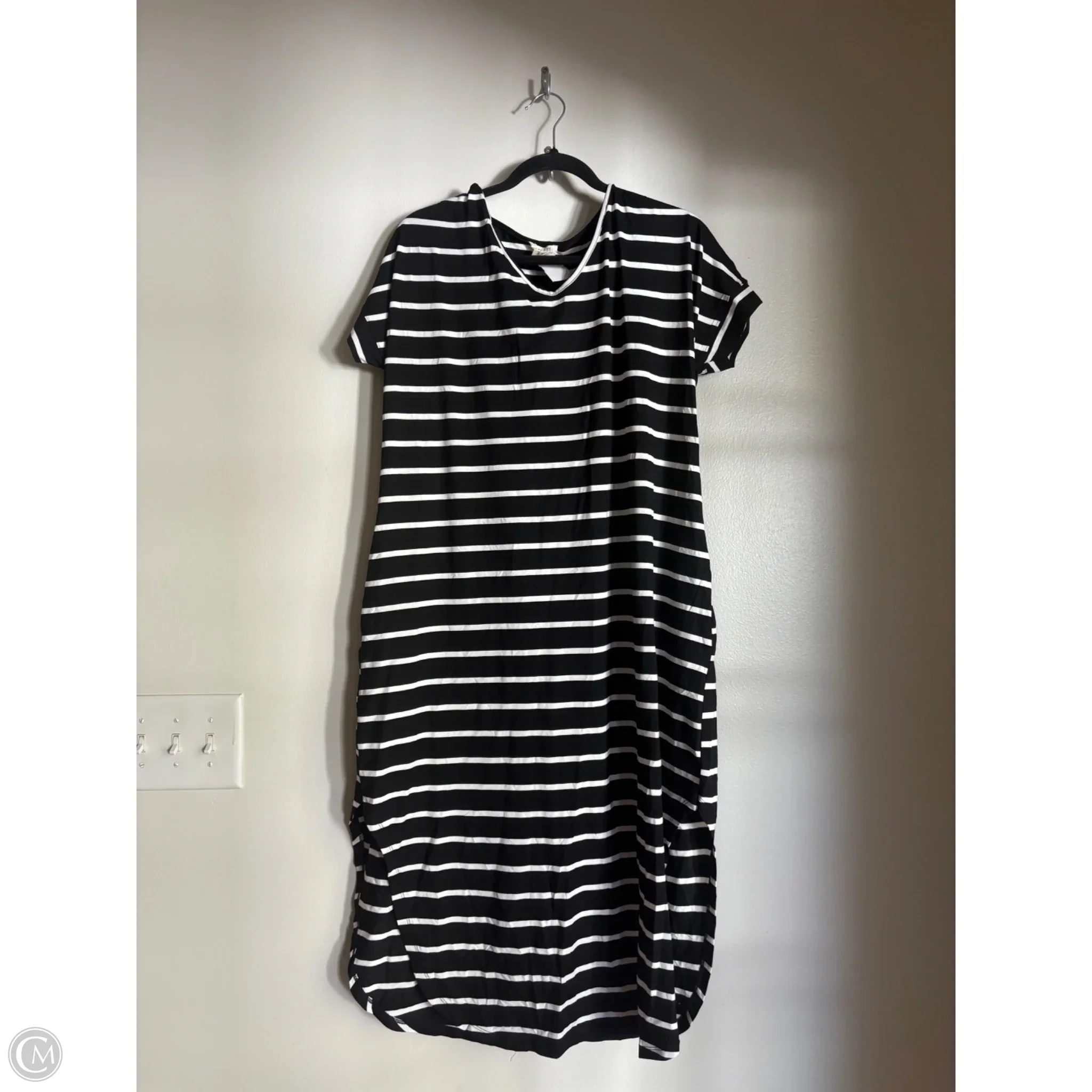 Dress Casual Maxi By Yelete In Striped Pattern, Size: L - Image 1
