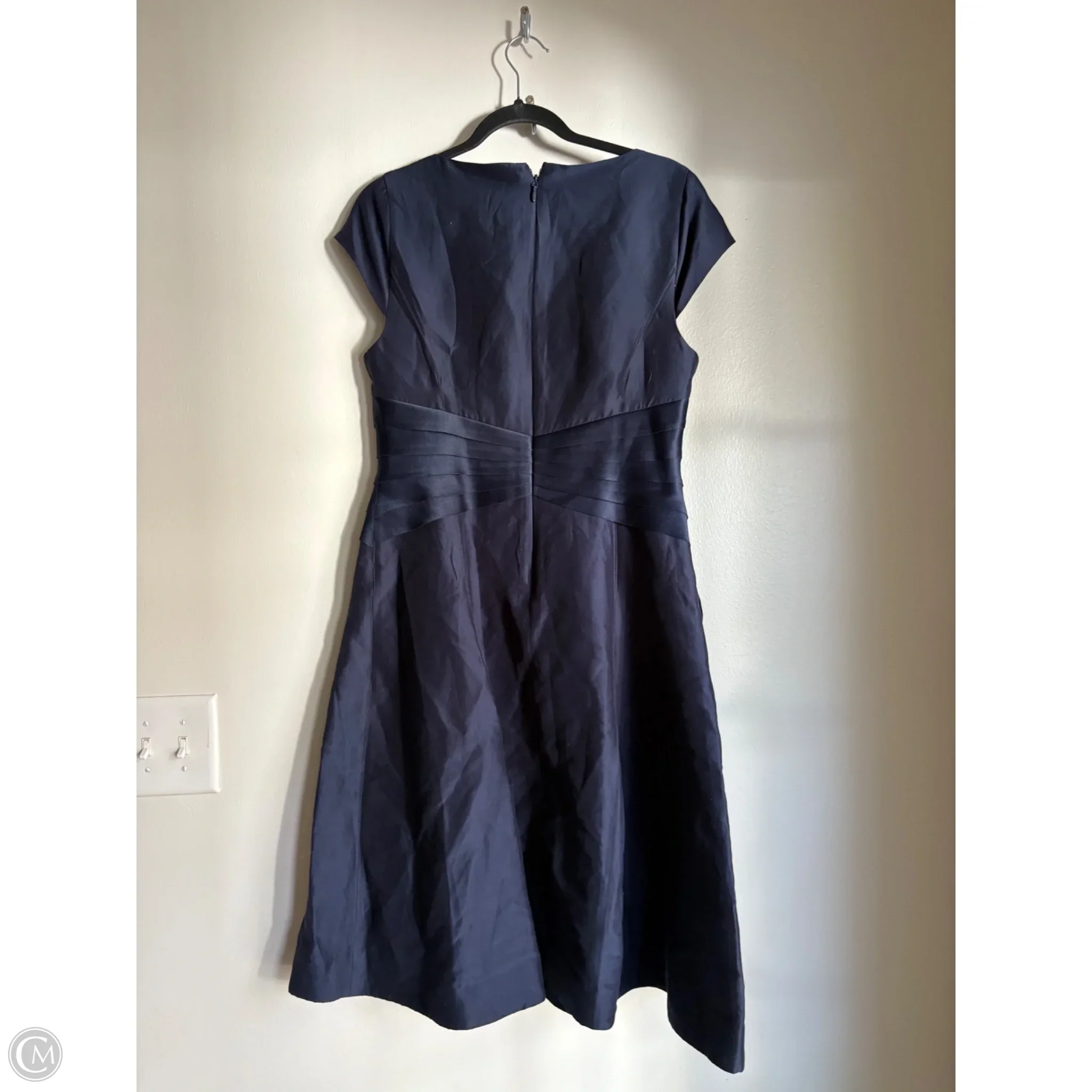 Dress Designer By Halston In Navy, Size: M - Image 2