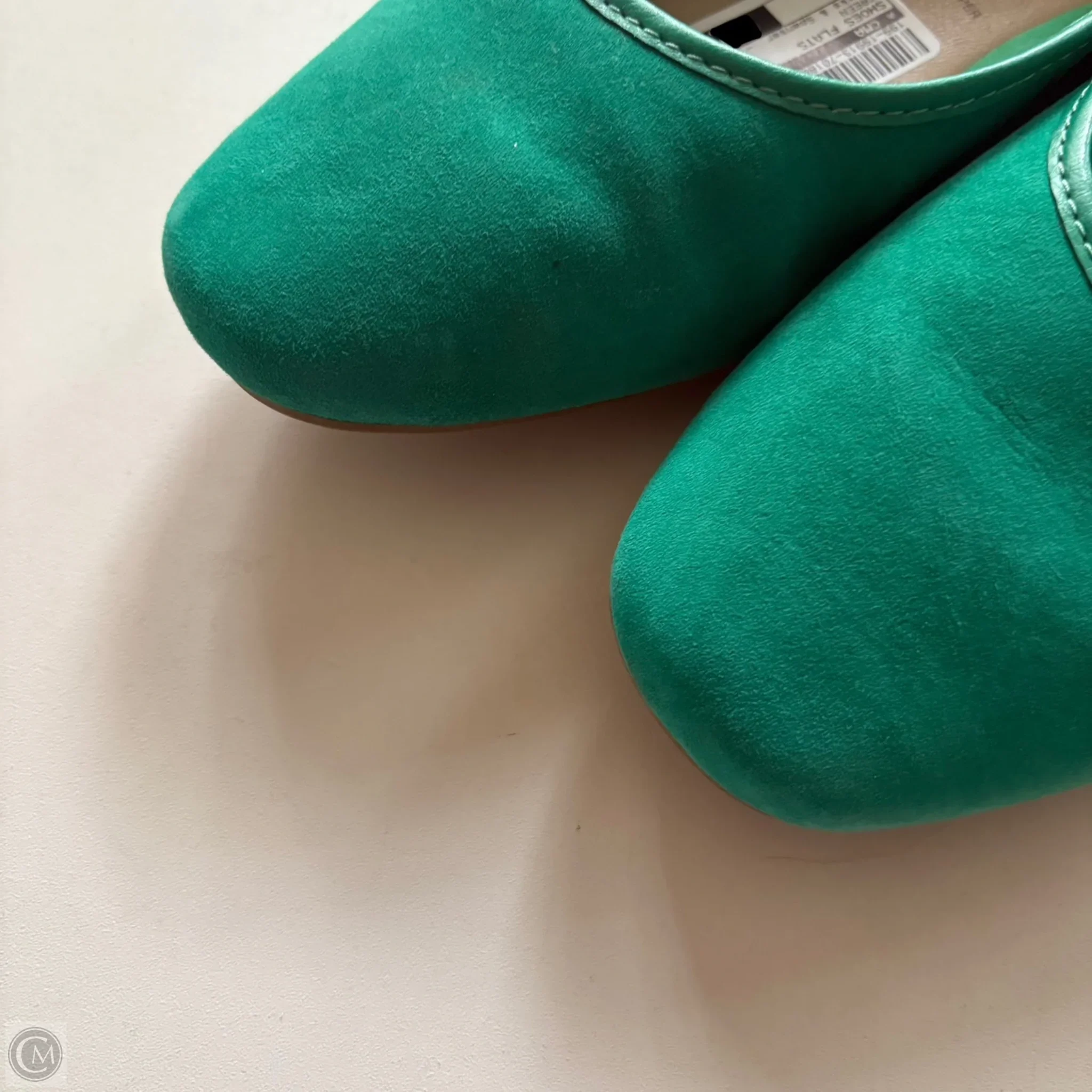 Shoes Flats By Marks & Spenser In Green, Size: 6 - Image 3