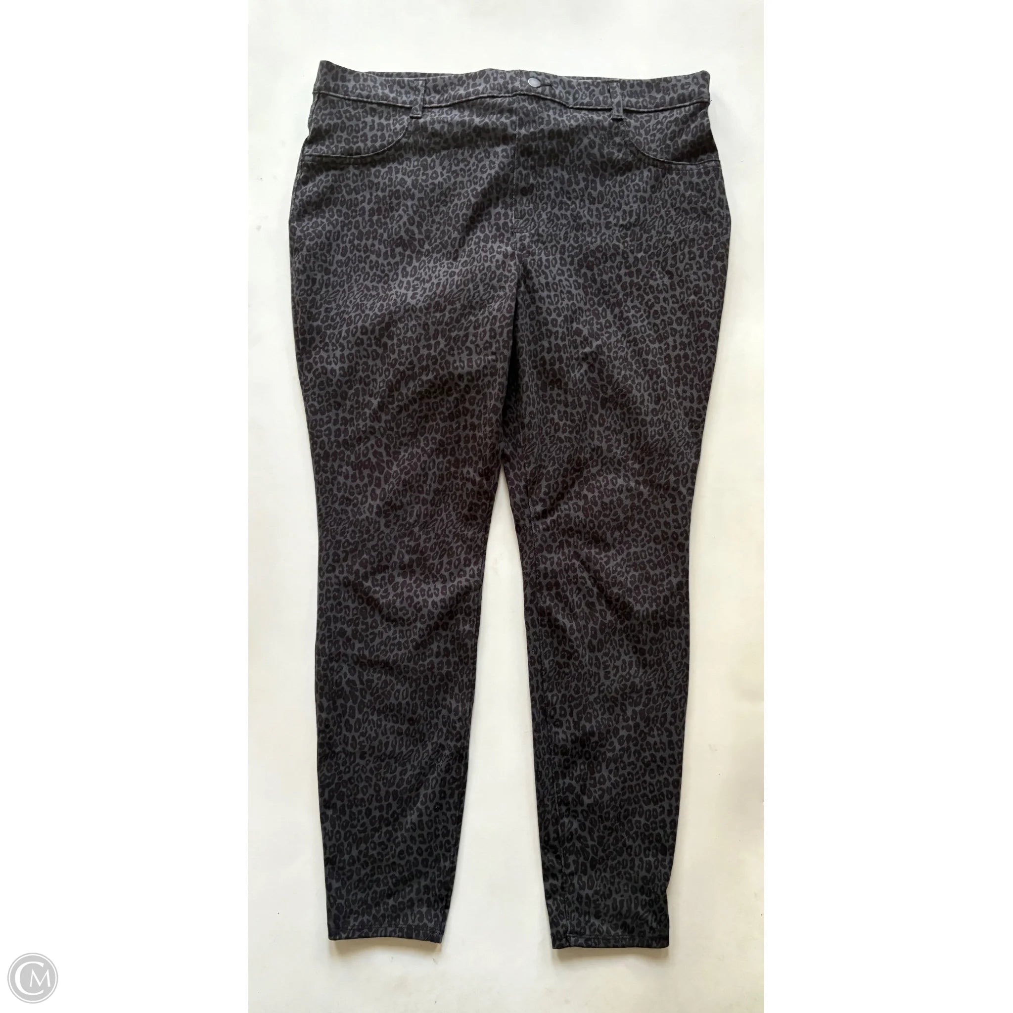 Pants Chinos & Khakis By Time And Tru In Animal Print, Size: 20 - Image 1