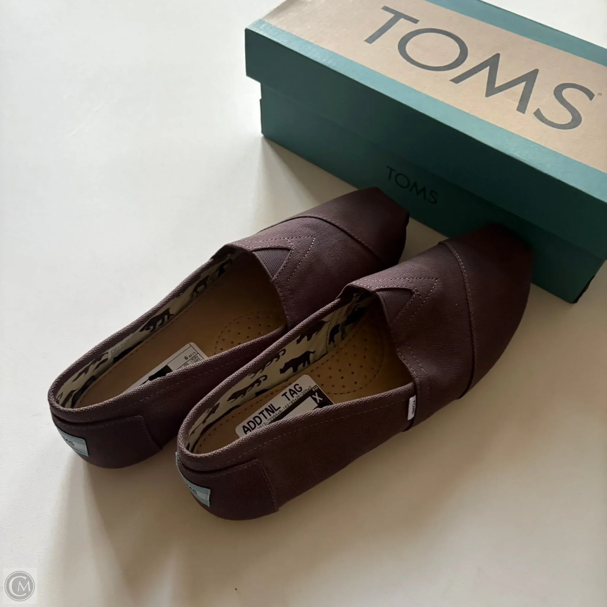 Shoes Flats By Toms In Grey, Size: 9 - Image 2