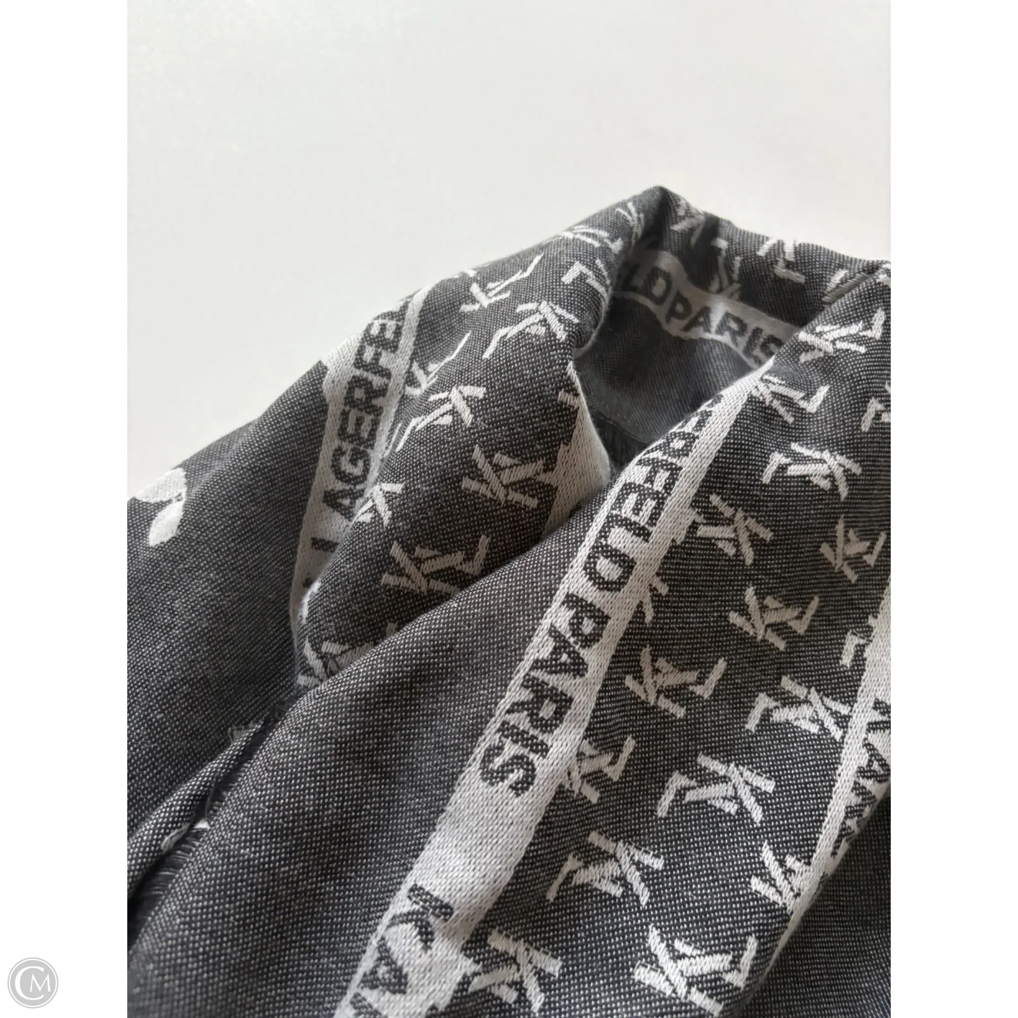 Scarf Designer By Karl Lagerfeld - Image 3