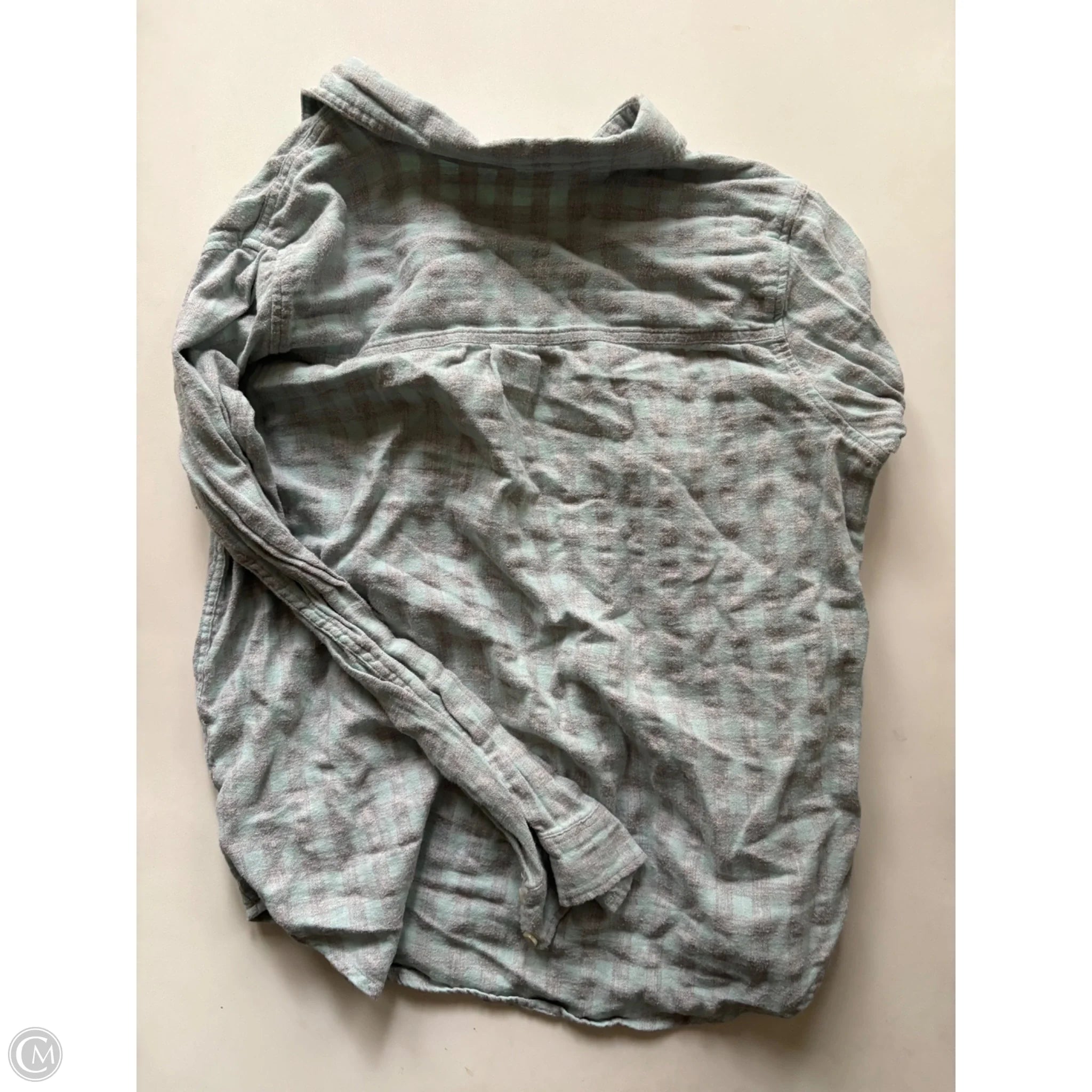 Top Long Sleeve By Universal Thread In Plaid Pattern, Size: M - Image 2
