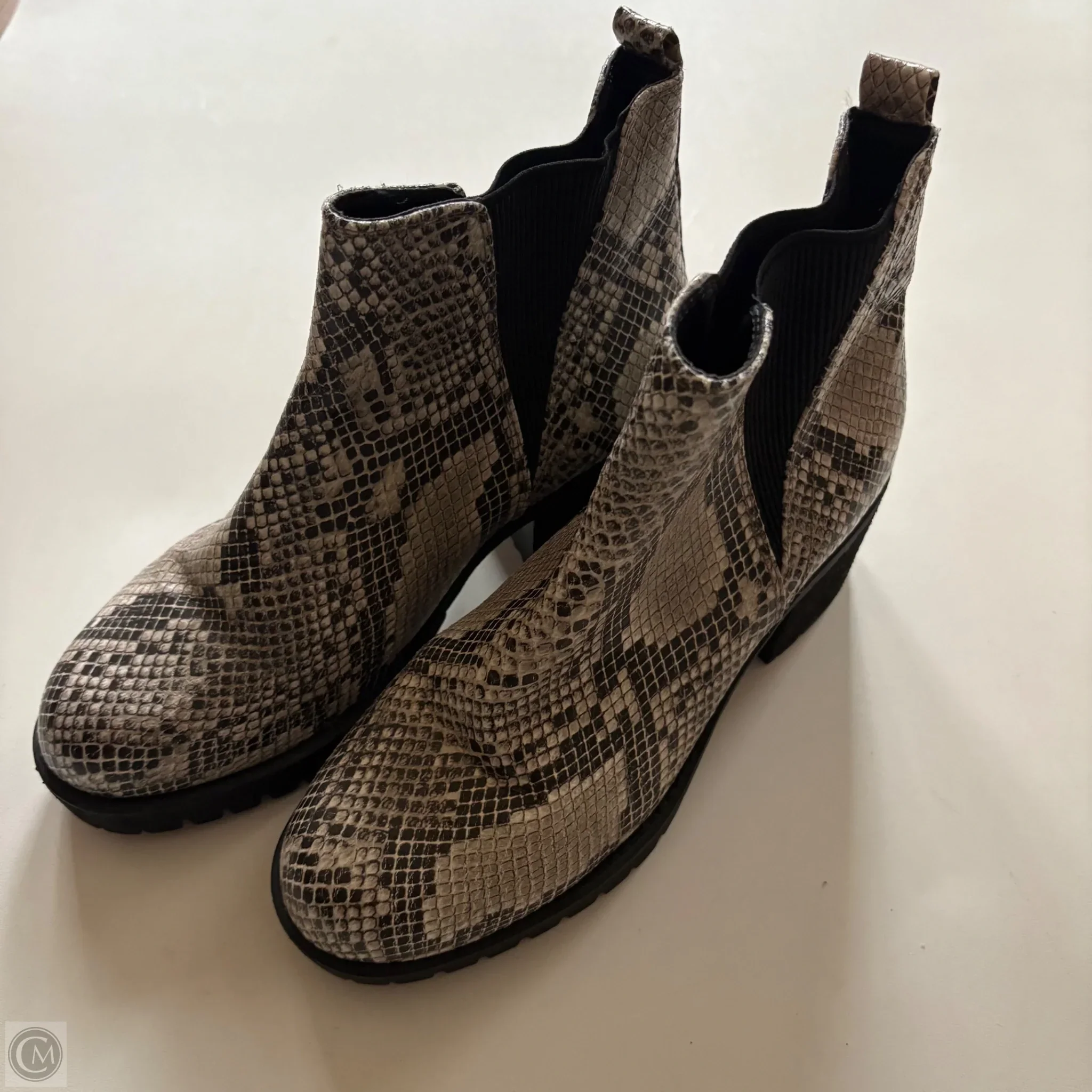 Boots Ankle Heels By Mia In Animal Print, Size: 7.5