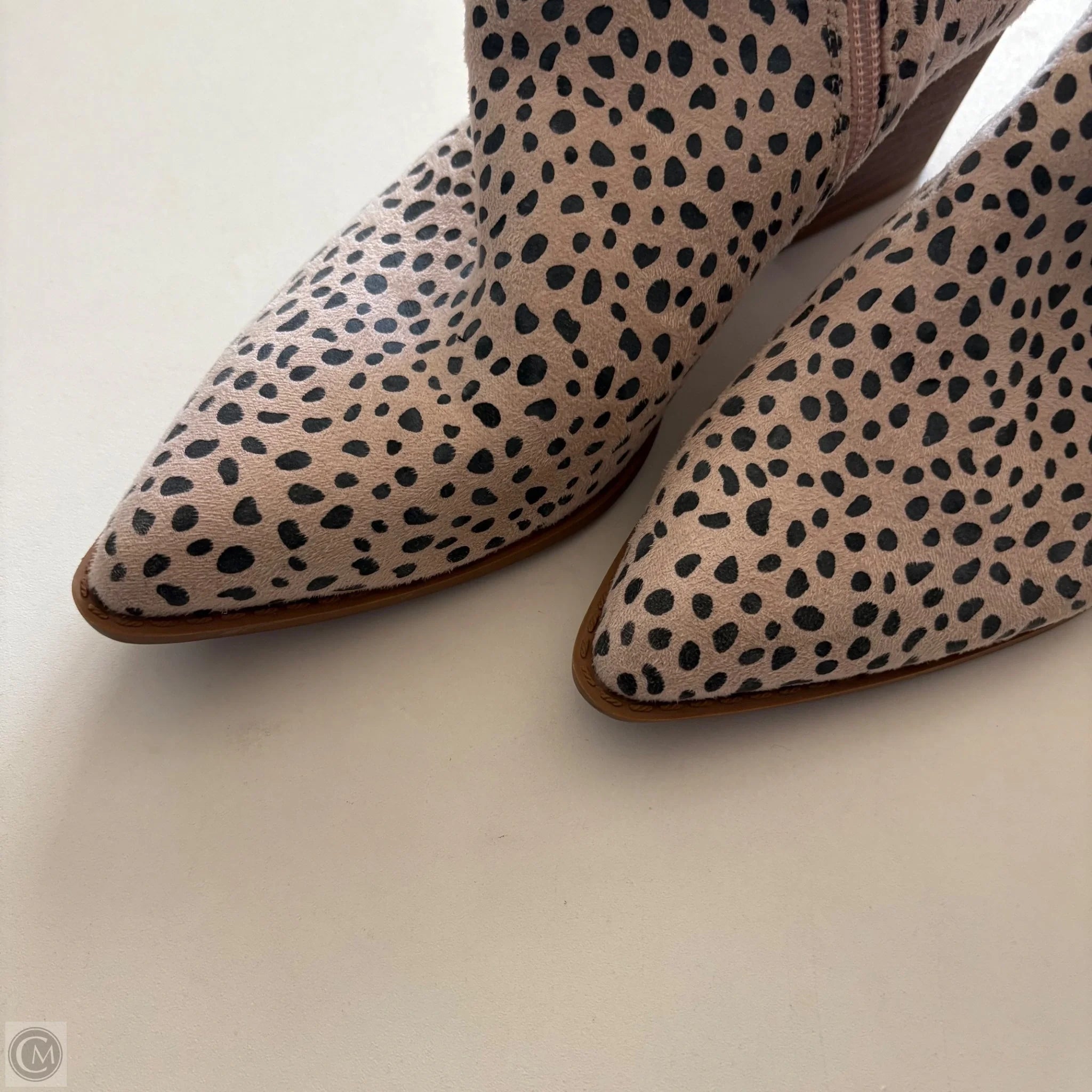 Boots Ankle Heels By Cmc In Animal Print, Size: 9 - Image 3