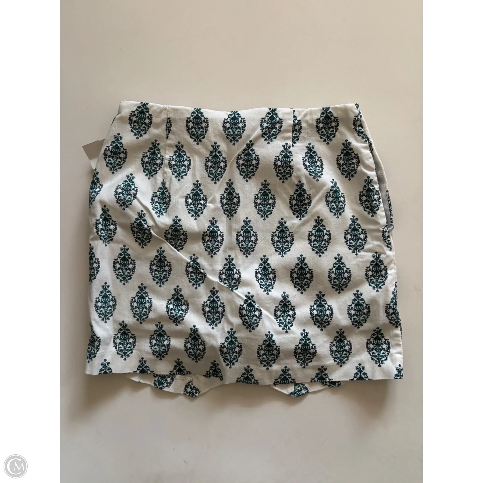 Skirt Mini & Short By Versona In Green, Size: Xs - Image 1