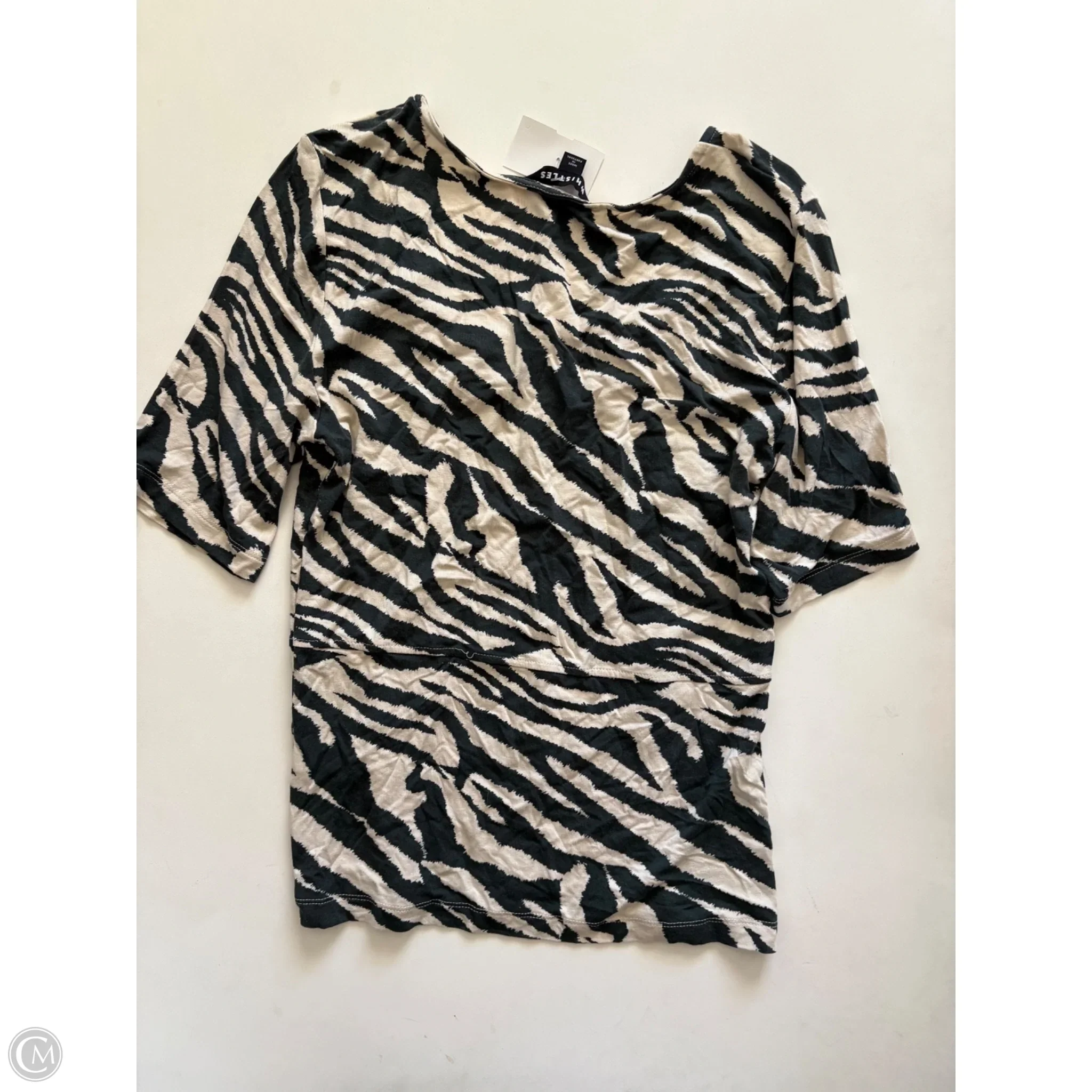 Top Short Sleeve By cHISTLES In Animal Print, Size: M - Image 2