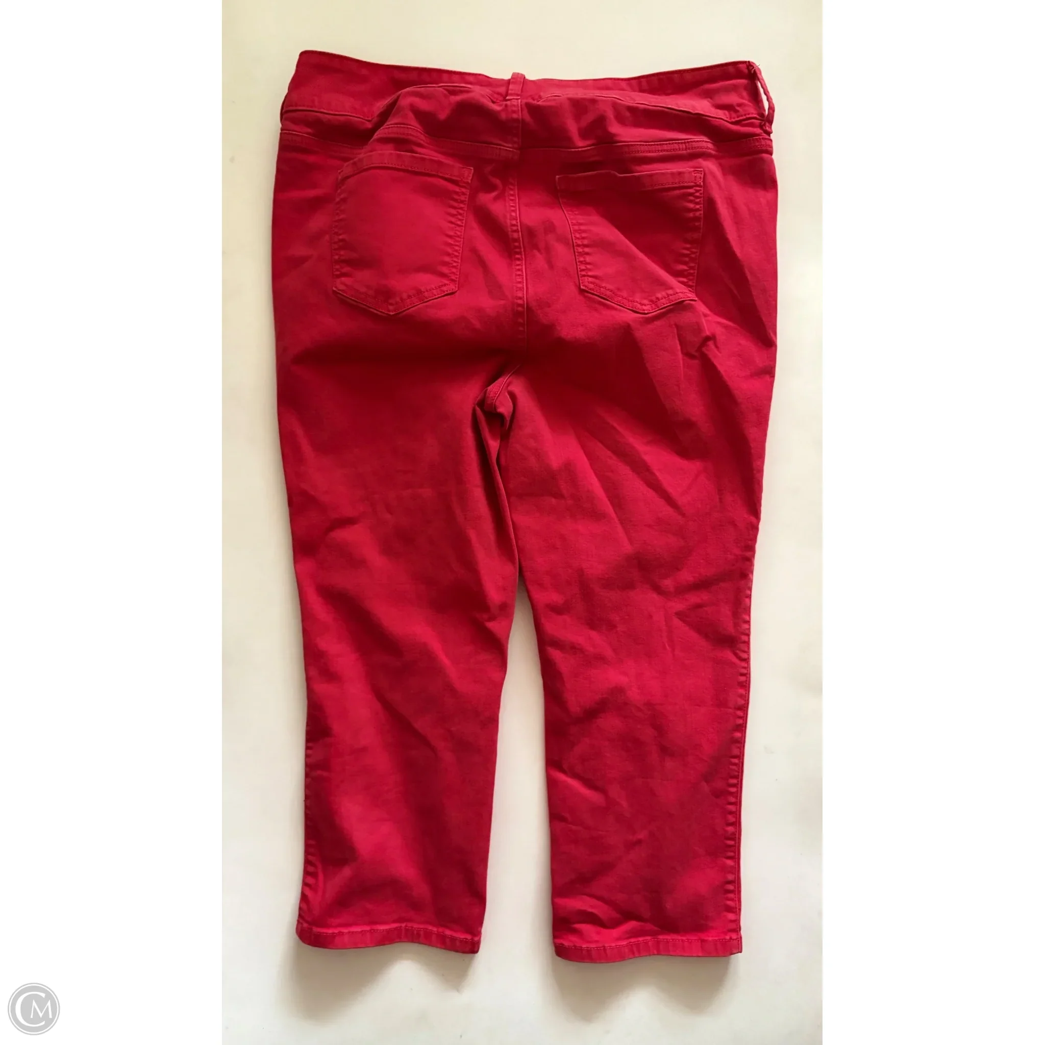 Jeans Cropped By Torrid In Red, Size: 18 - Image 2