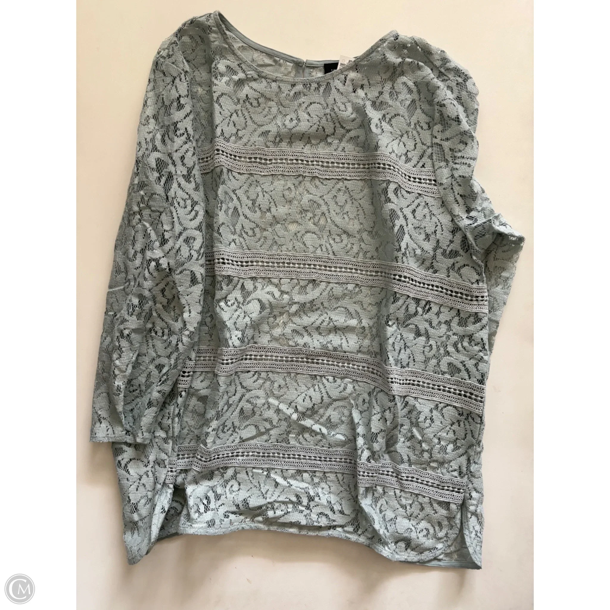 Top Long Sleeve By Limited In Blue, Size: Xl - Image 1