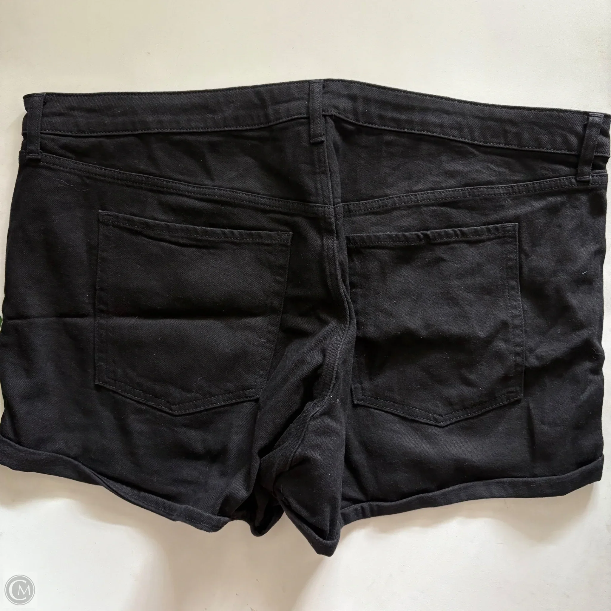 Shorts By Old Navy In Black, Size: 22 - Image 2