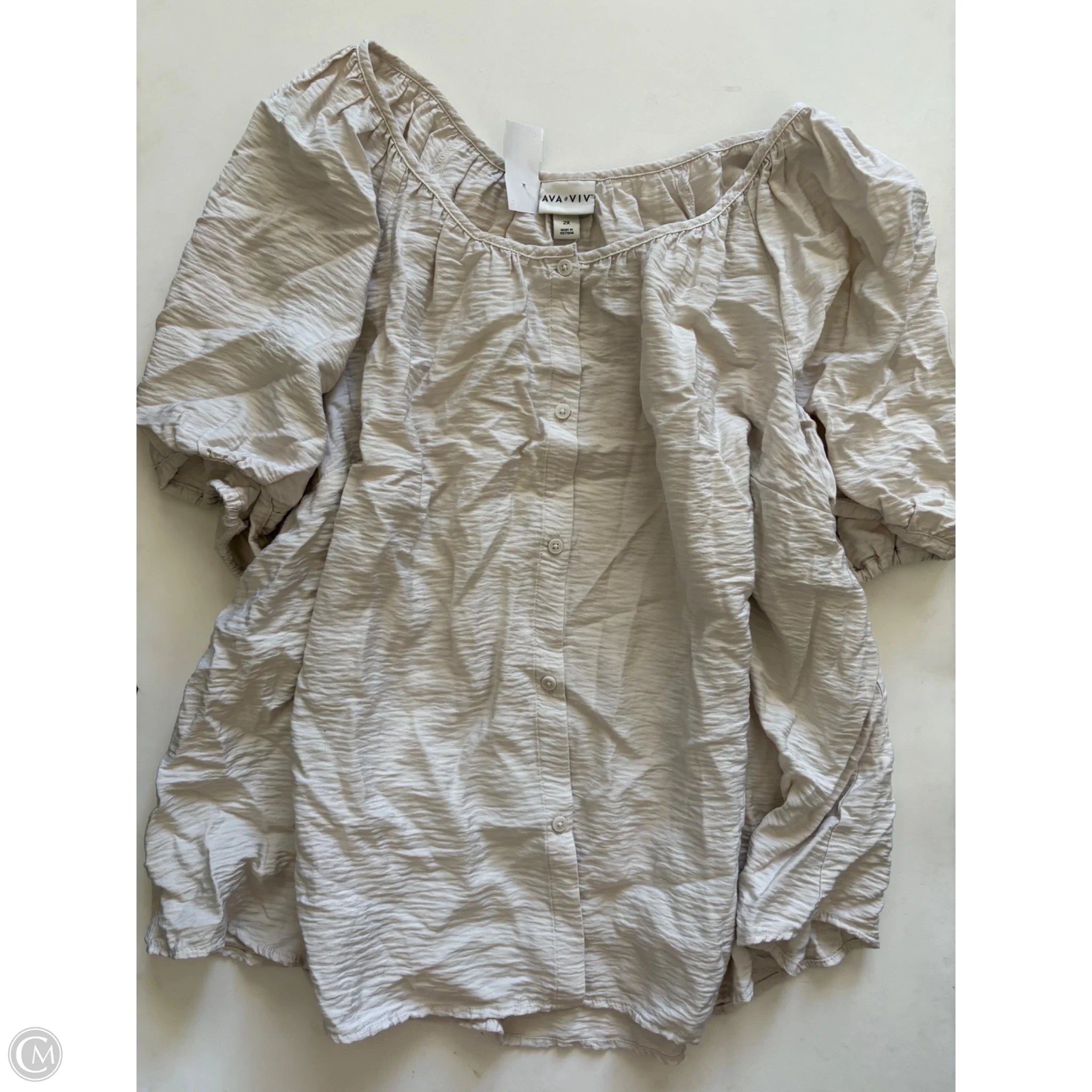 Top Short Sleeve By Ava & Viv In Cream, Size: 2x - Image 1
