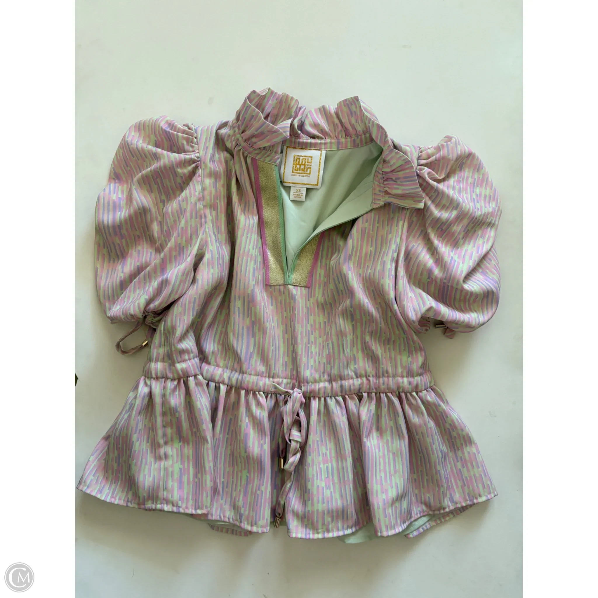 Top Short Sleeve By Emily Mccarthy In Multi-colored, Size: Xs - Image 1