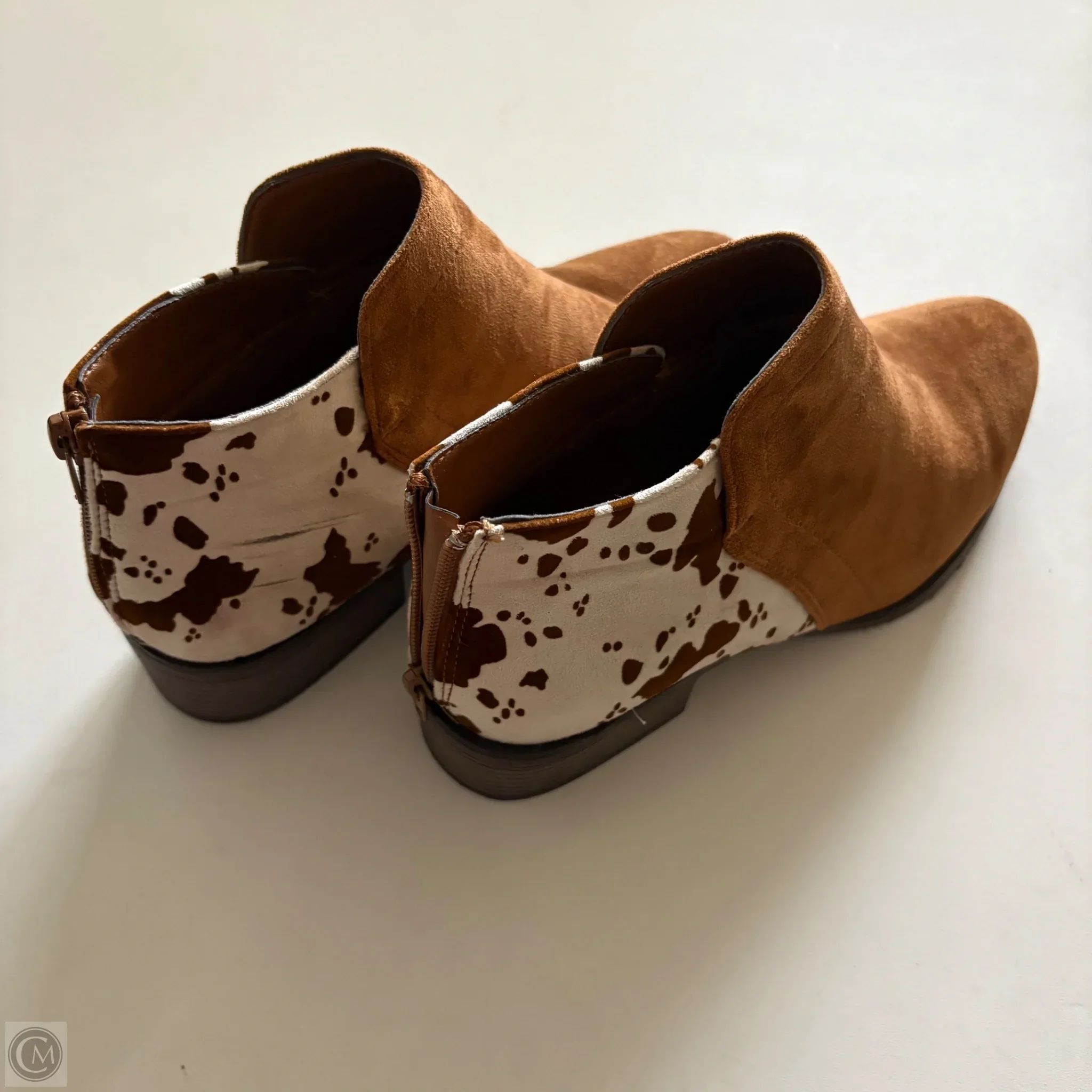 Boots Ankle Heels By Pierre Dumas In Animal Print, Size: 9 - Image 2