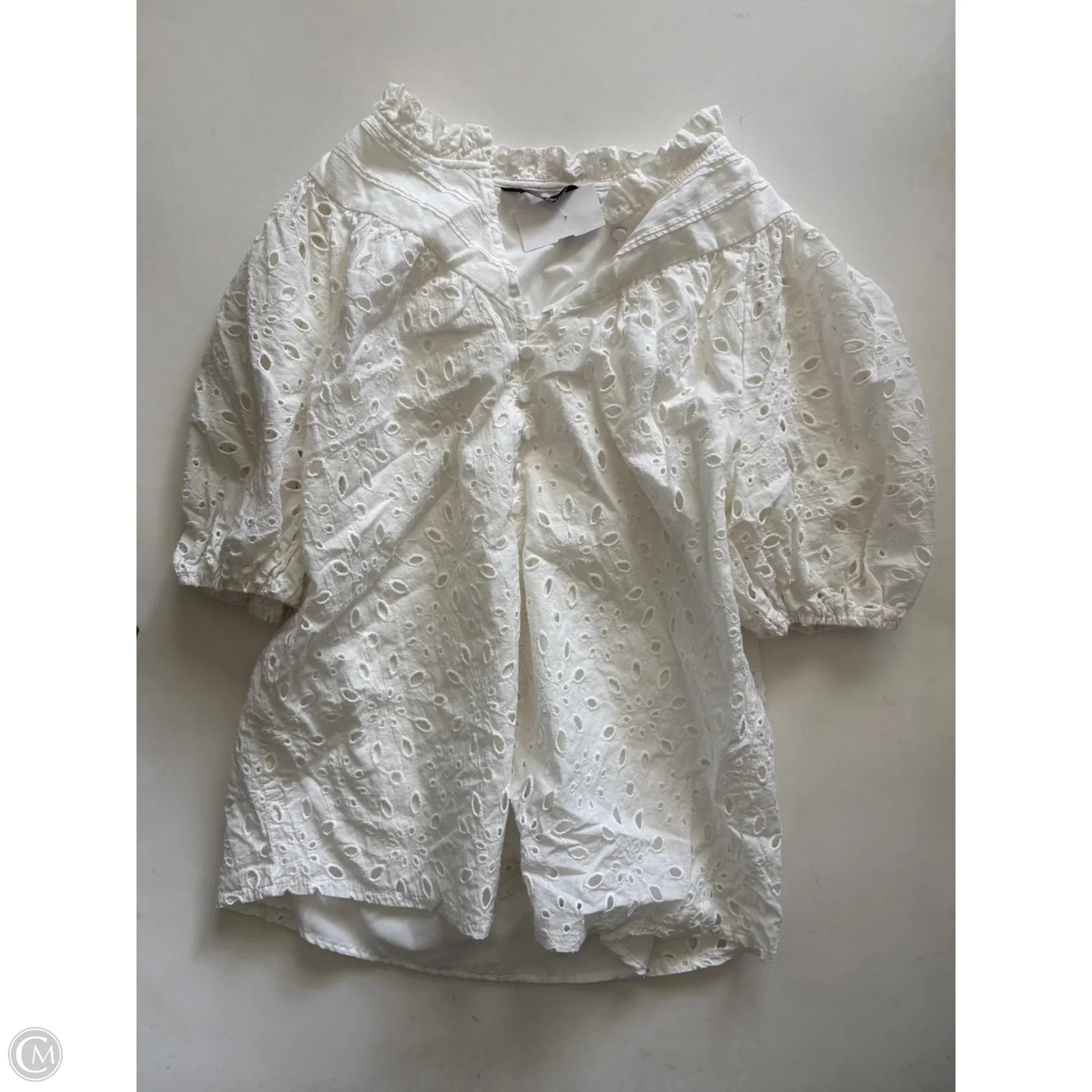Top Short Sleeve By Prettygarden In White, Size: S - Image 1
