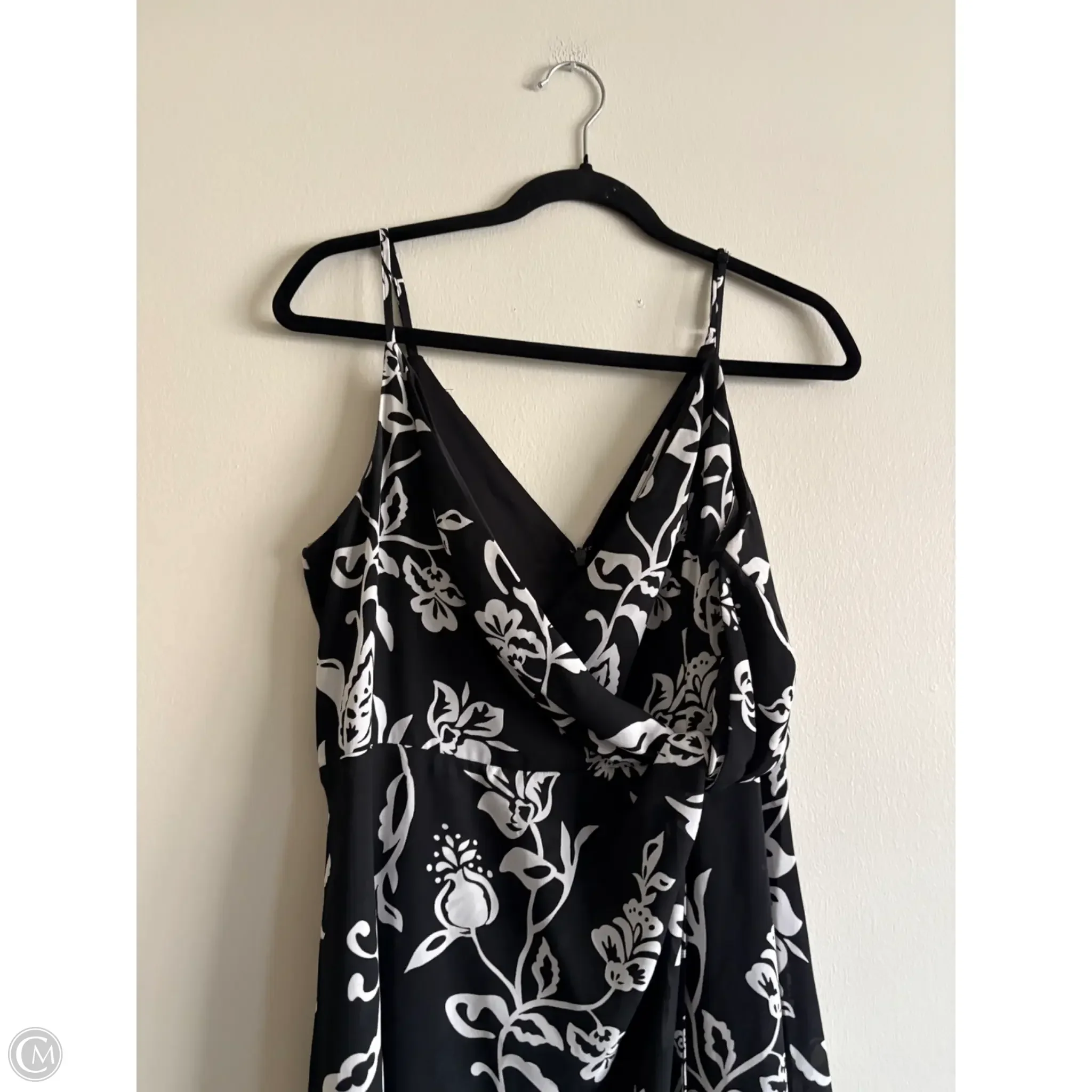 Dress Casual Midi By Express In Black, Size: M - Image 3