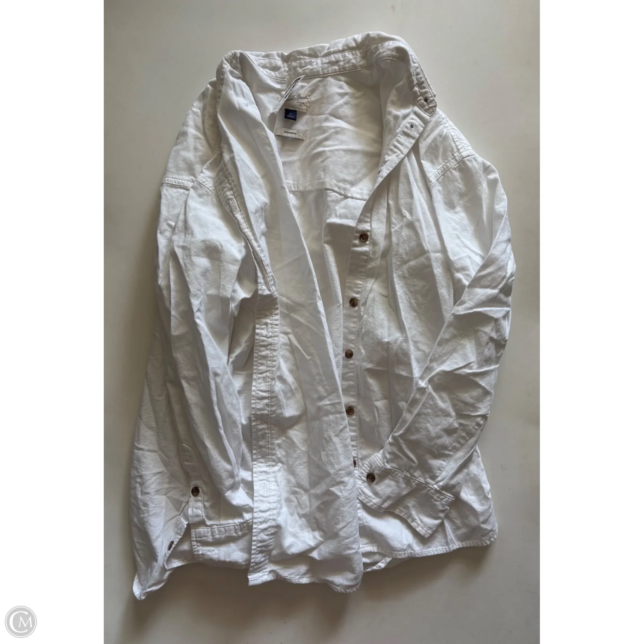 Top Long Sleeve By Universal Thread In White, Size: Xl - Image 1