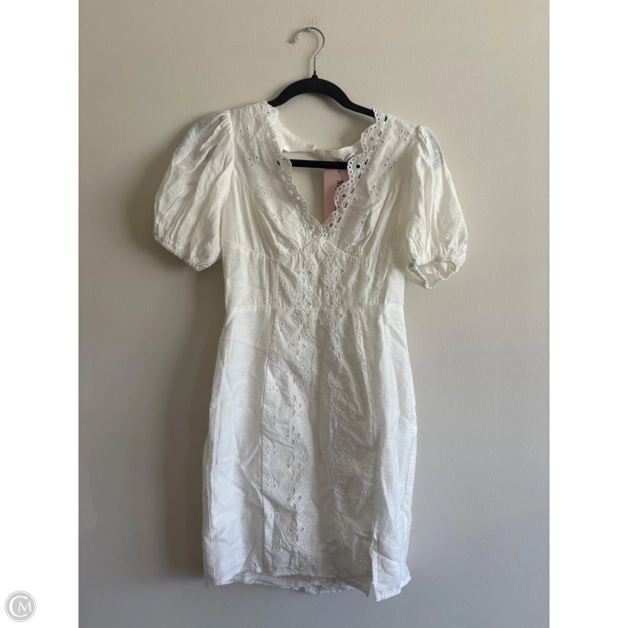 Dress Casual Short By Mika & Gala In White, Size: 6 - Image 1