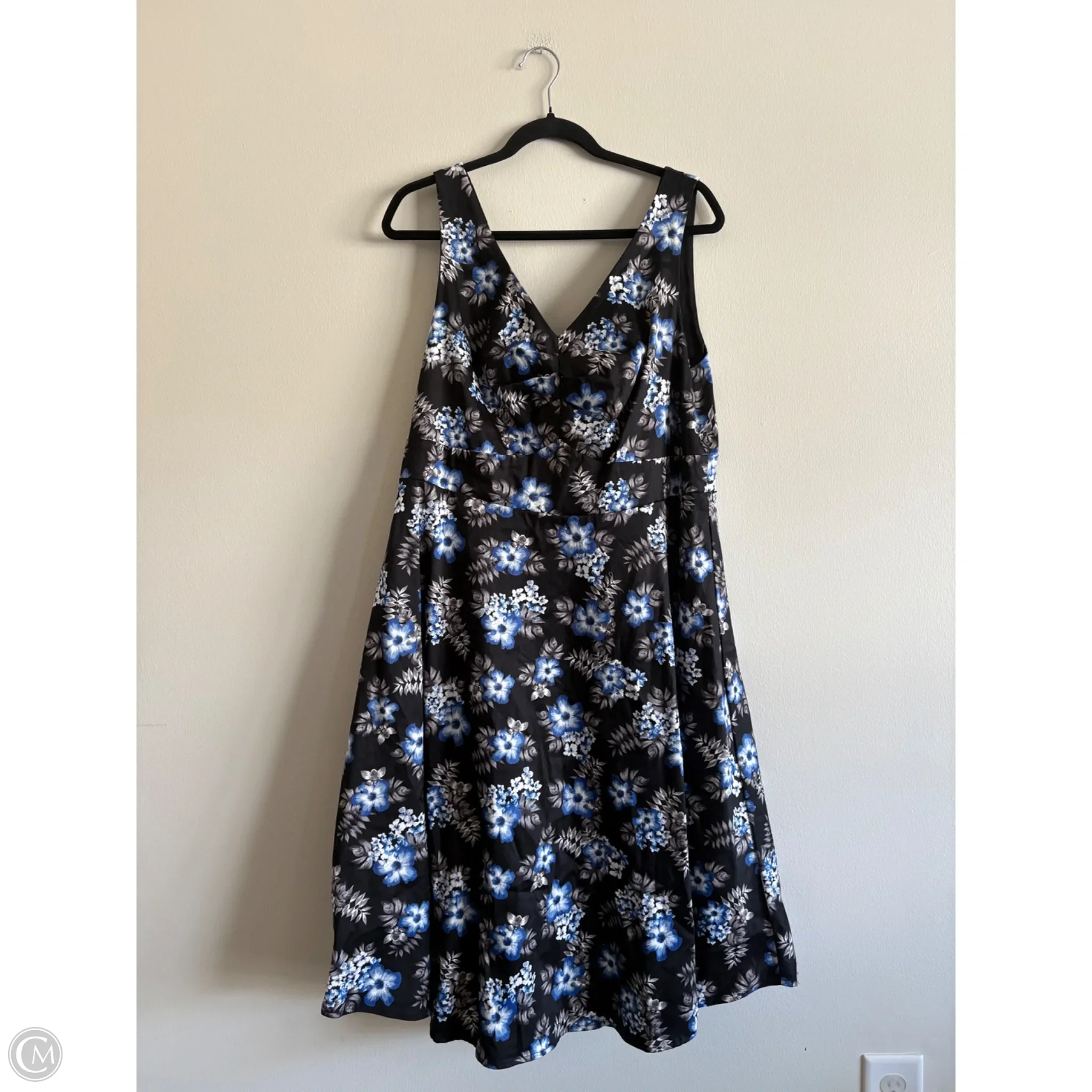 Dress Casual Maxi By Torrid In Black & Blue, Size: 16 - Image 1