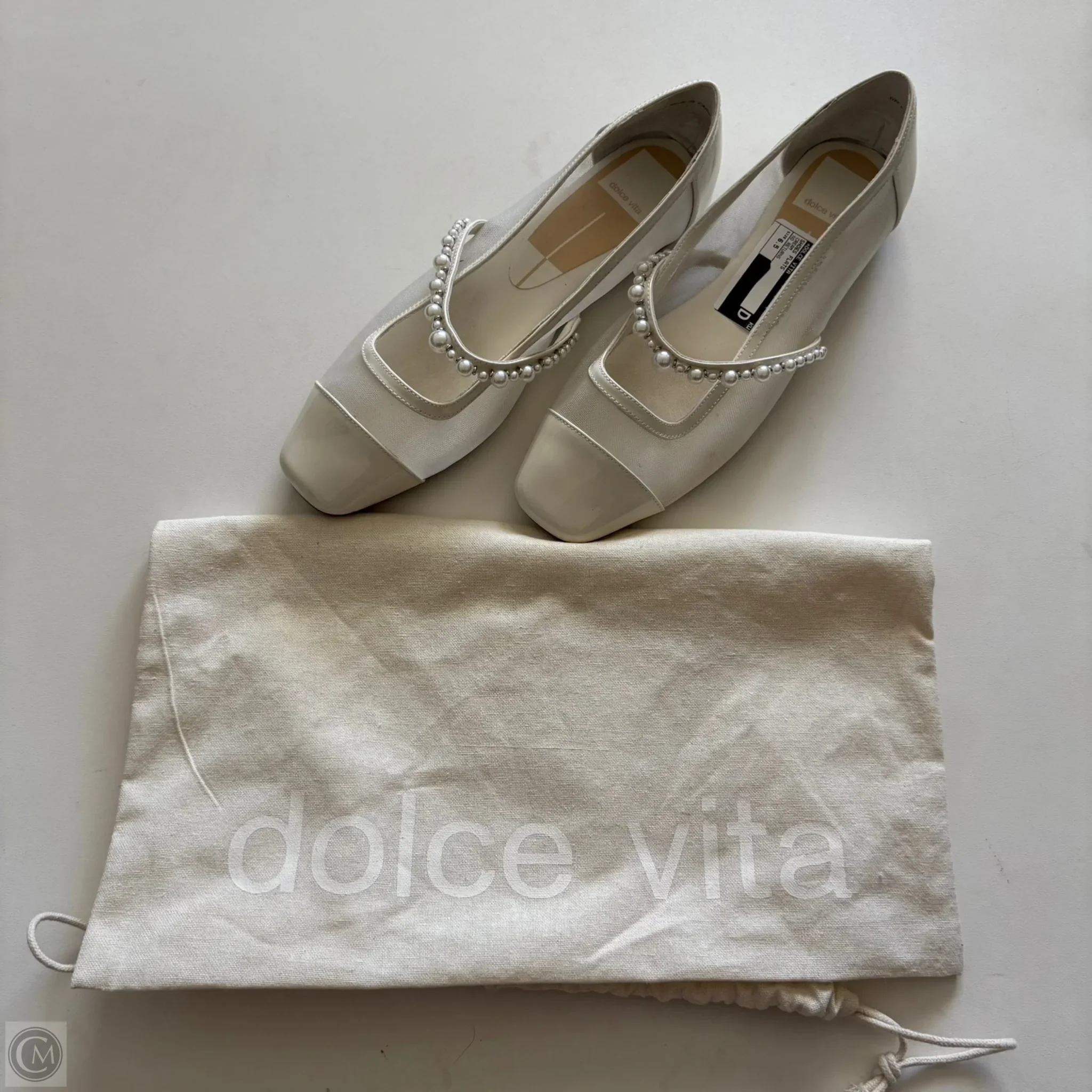 Shoes Flats By Dolce Vita In Cream, Size: 6.5 - Image 1