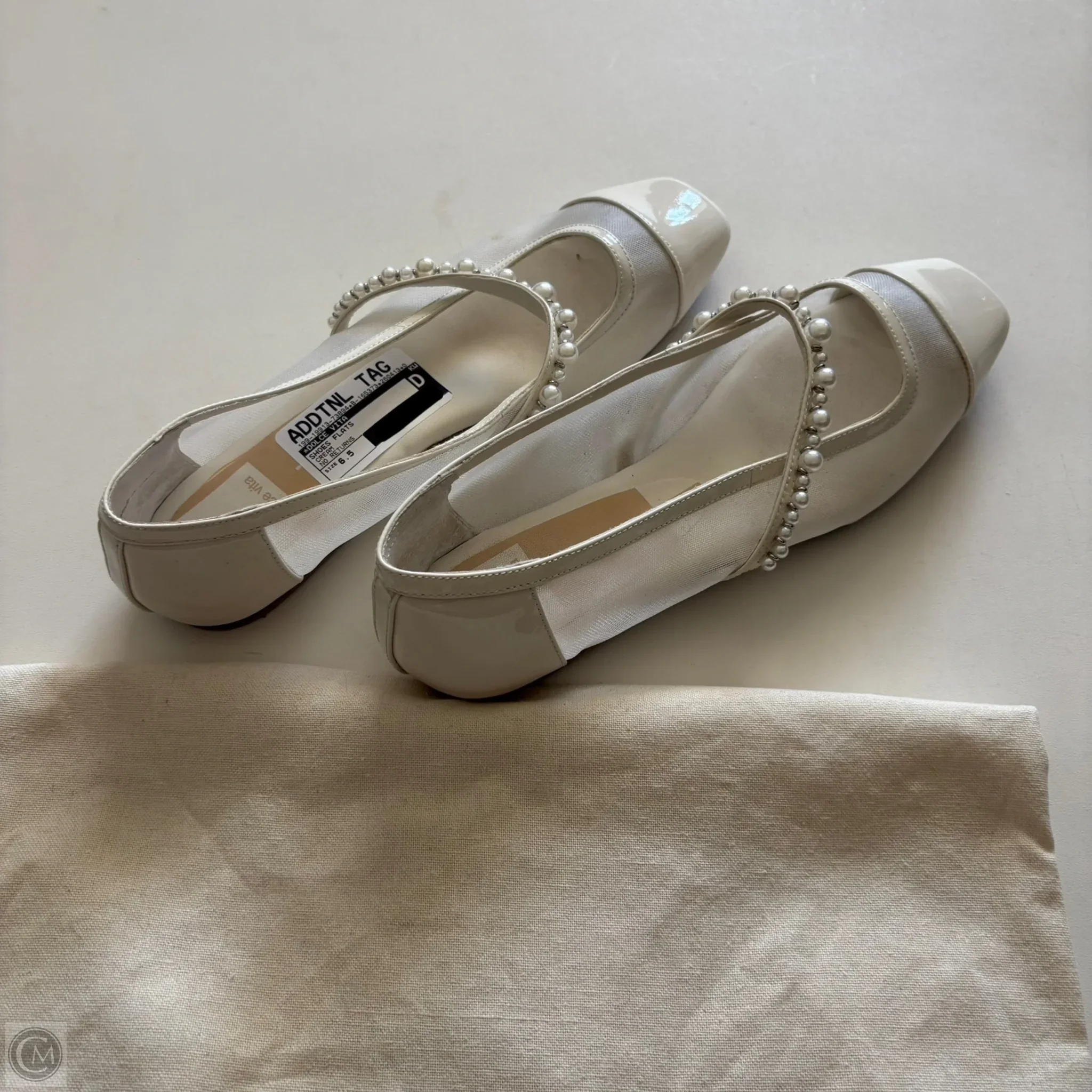 Shoes Flats By Dolce Vita In Cream, Size: 6.5 - Image 2