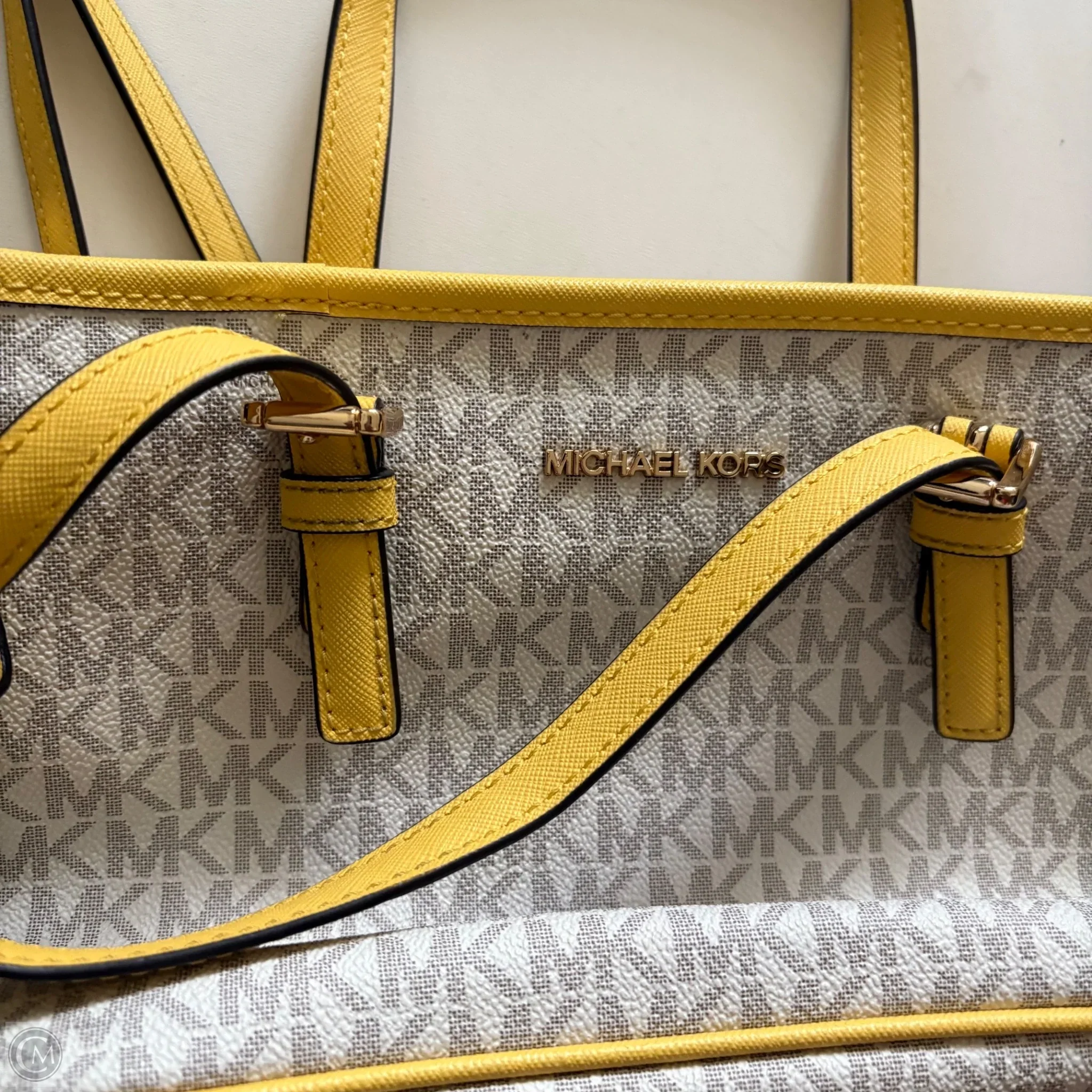 Handbag Designer By Michael Kors, Size: Medium - Image 3