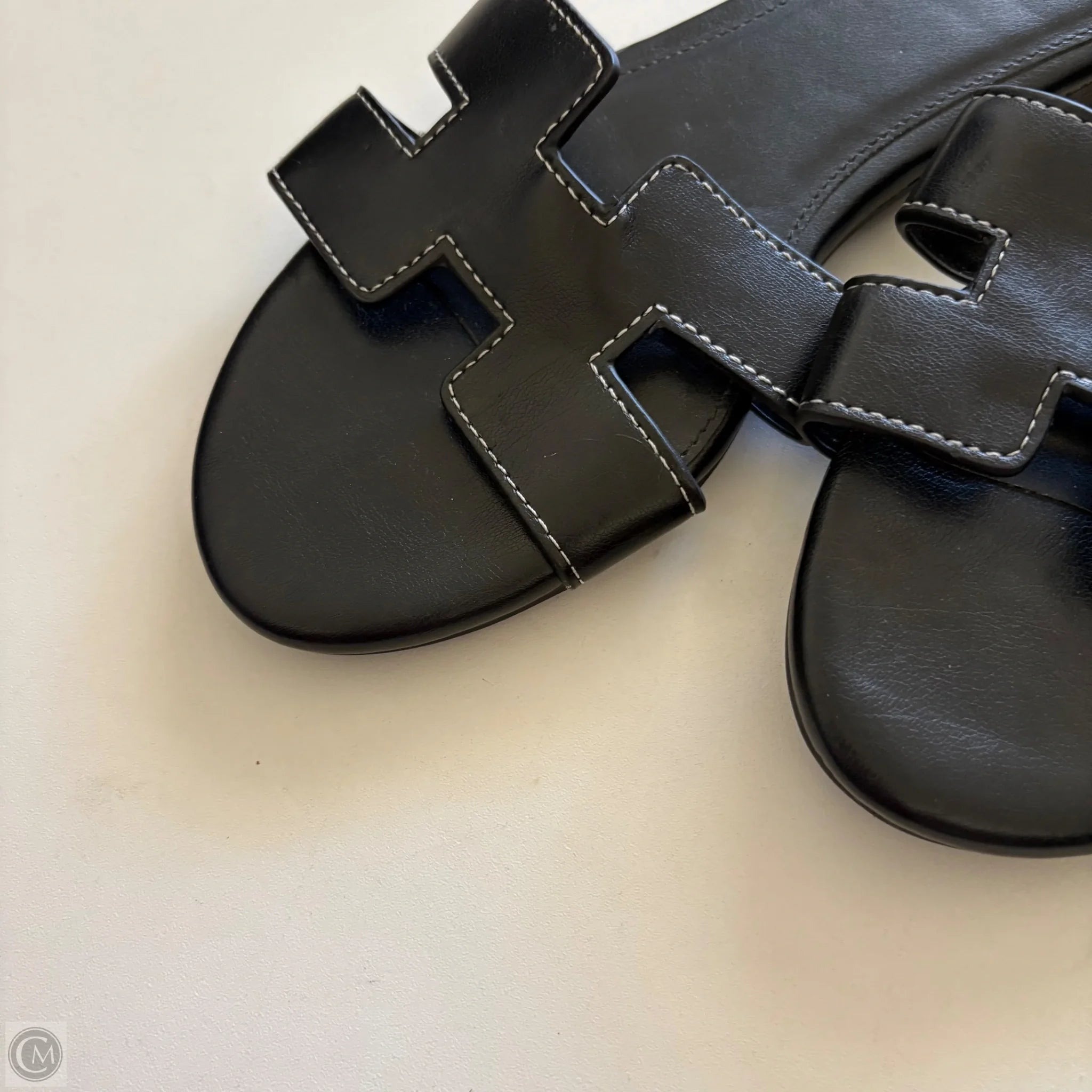 Sandals Flip Flops By Crown And Ivy In Black, Size: 7 - Image 3
