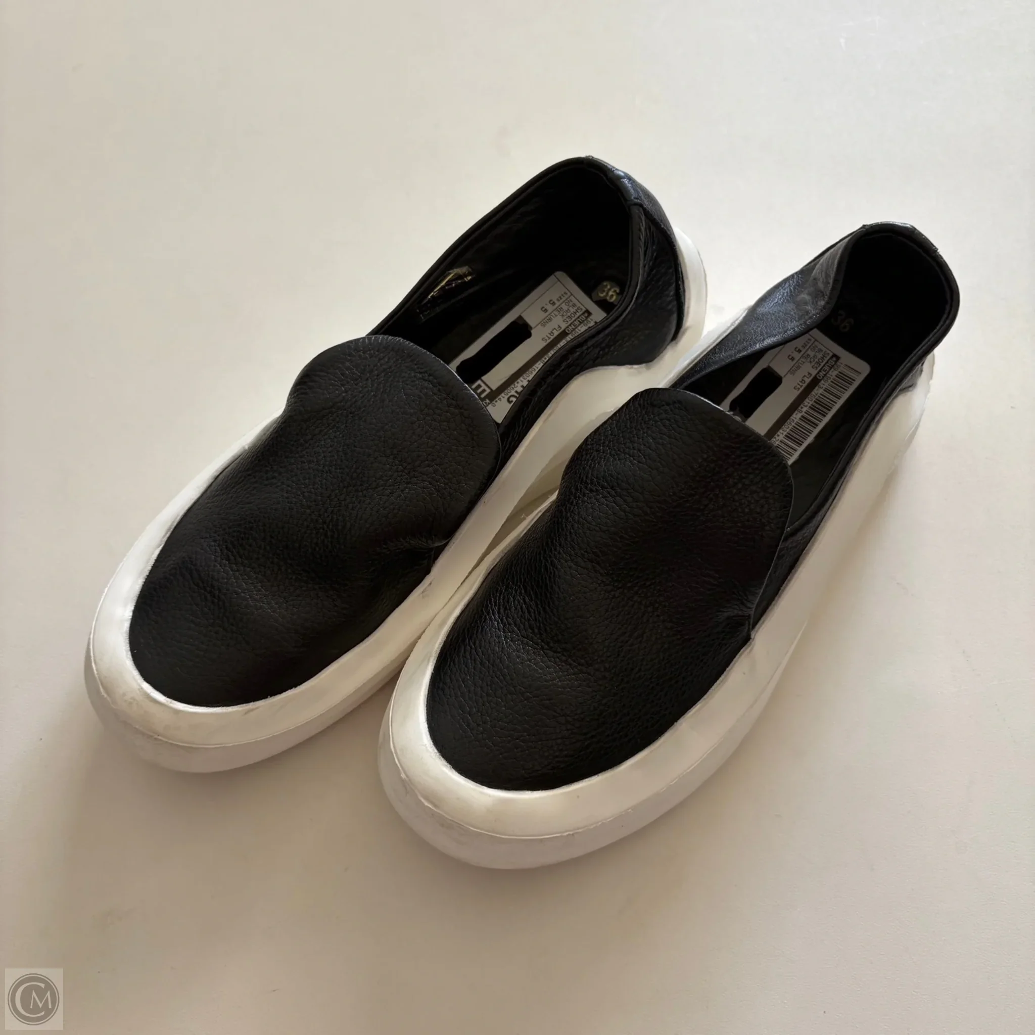Shoes Flats By Bueno In Black, Size: 5.5