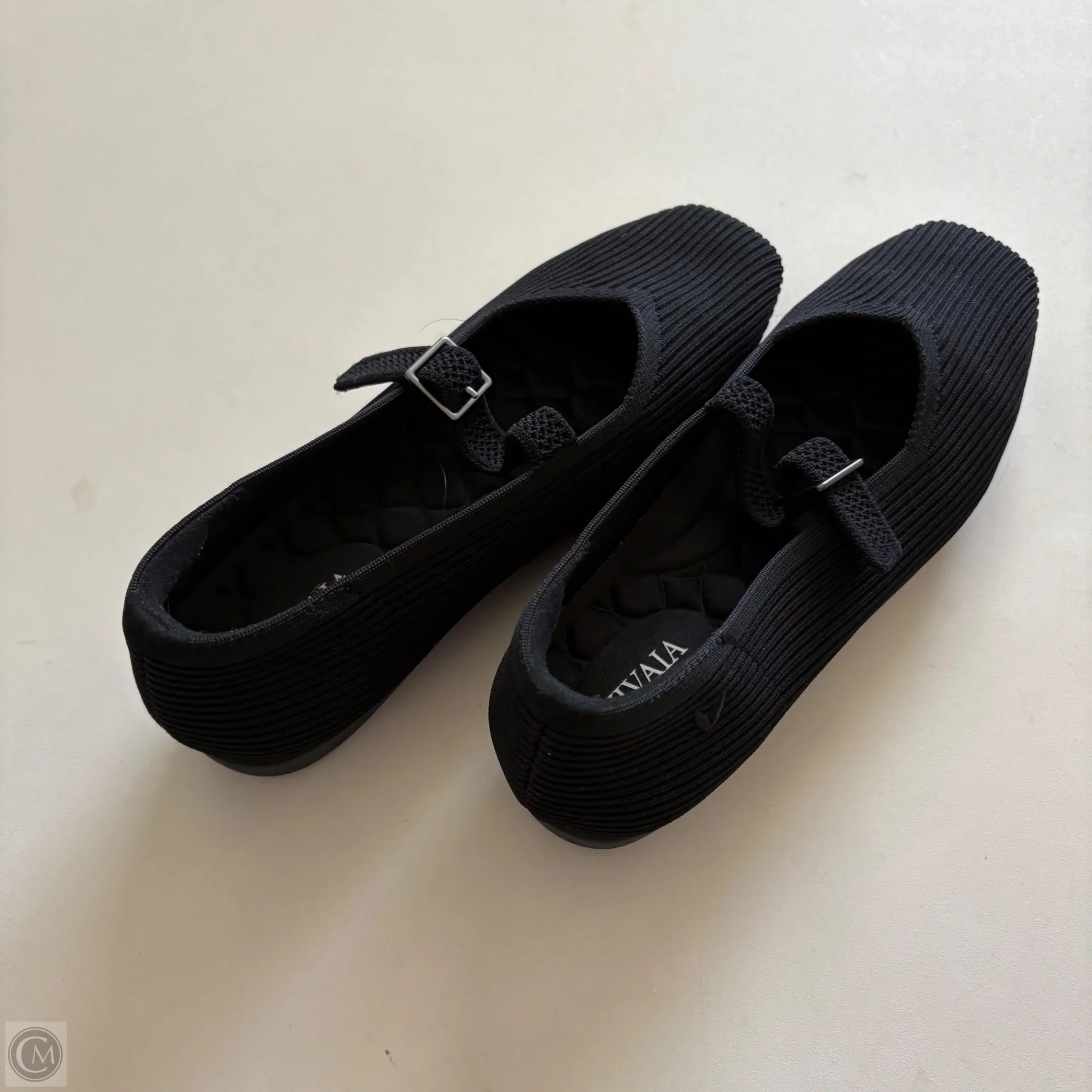 Shoes Flats By Vivaia In Black, Size: 6 - Image 2
