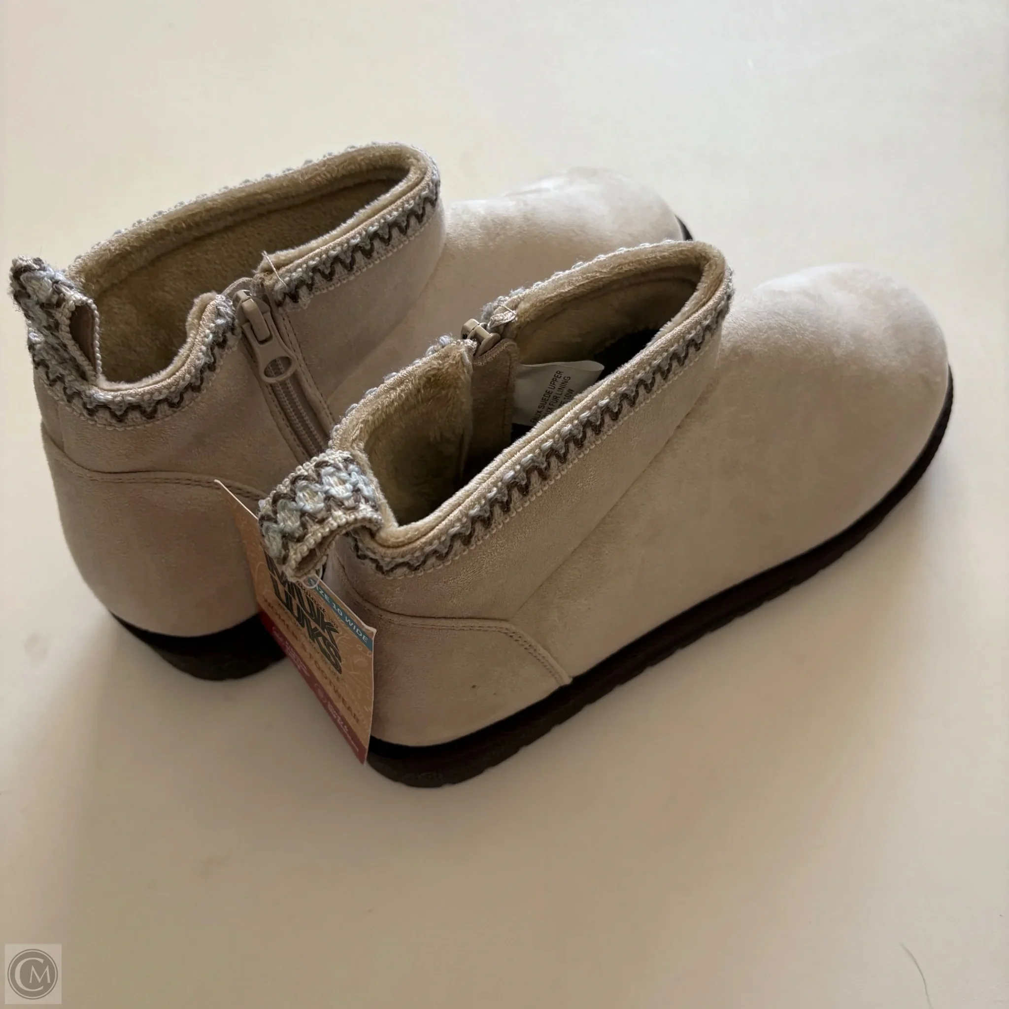 Boots Ankle Flats By Muk Luks In Cream, Size: 10 - Image 2