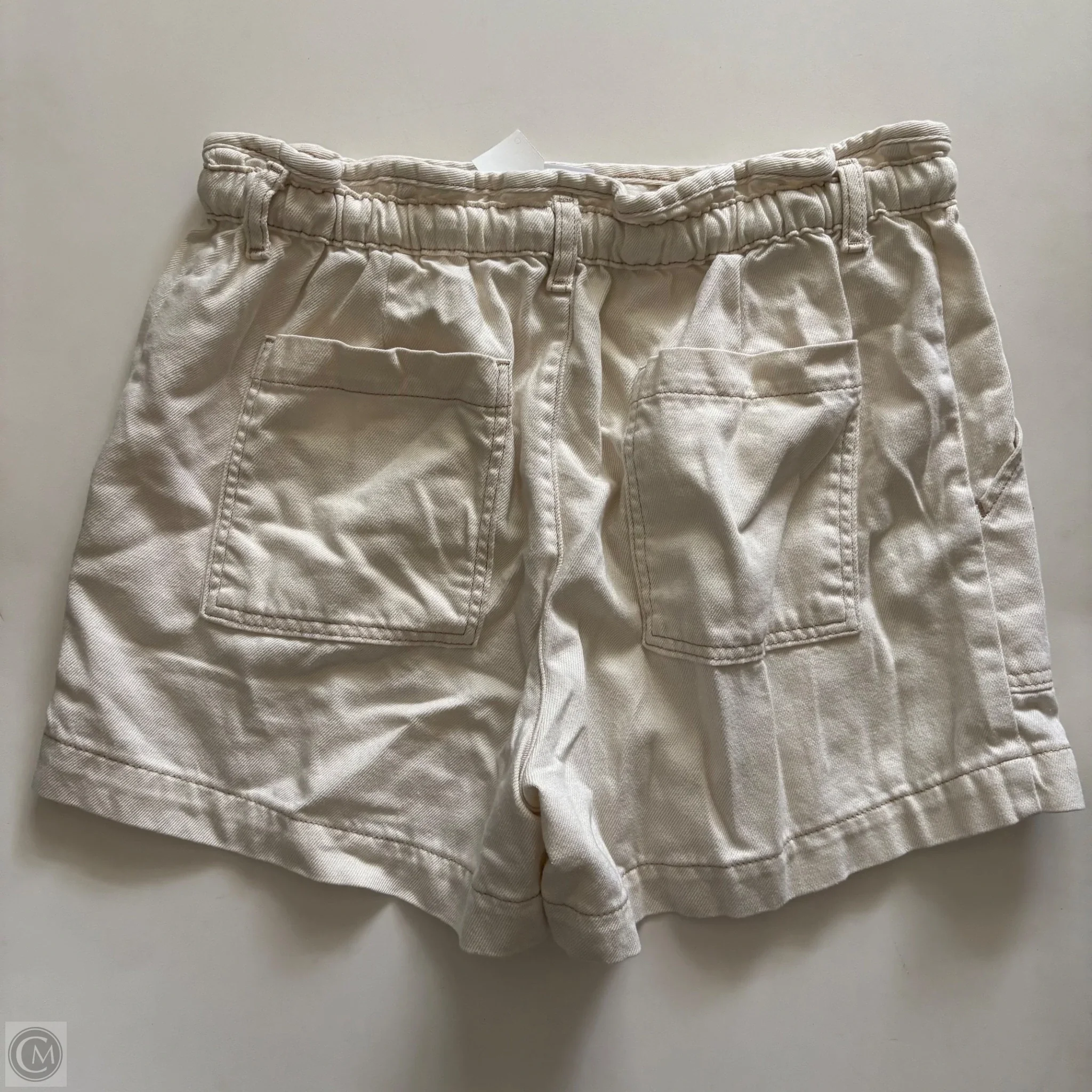 Shorts By Time And Tru In Cream, Size: L - Image 2