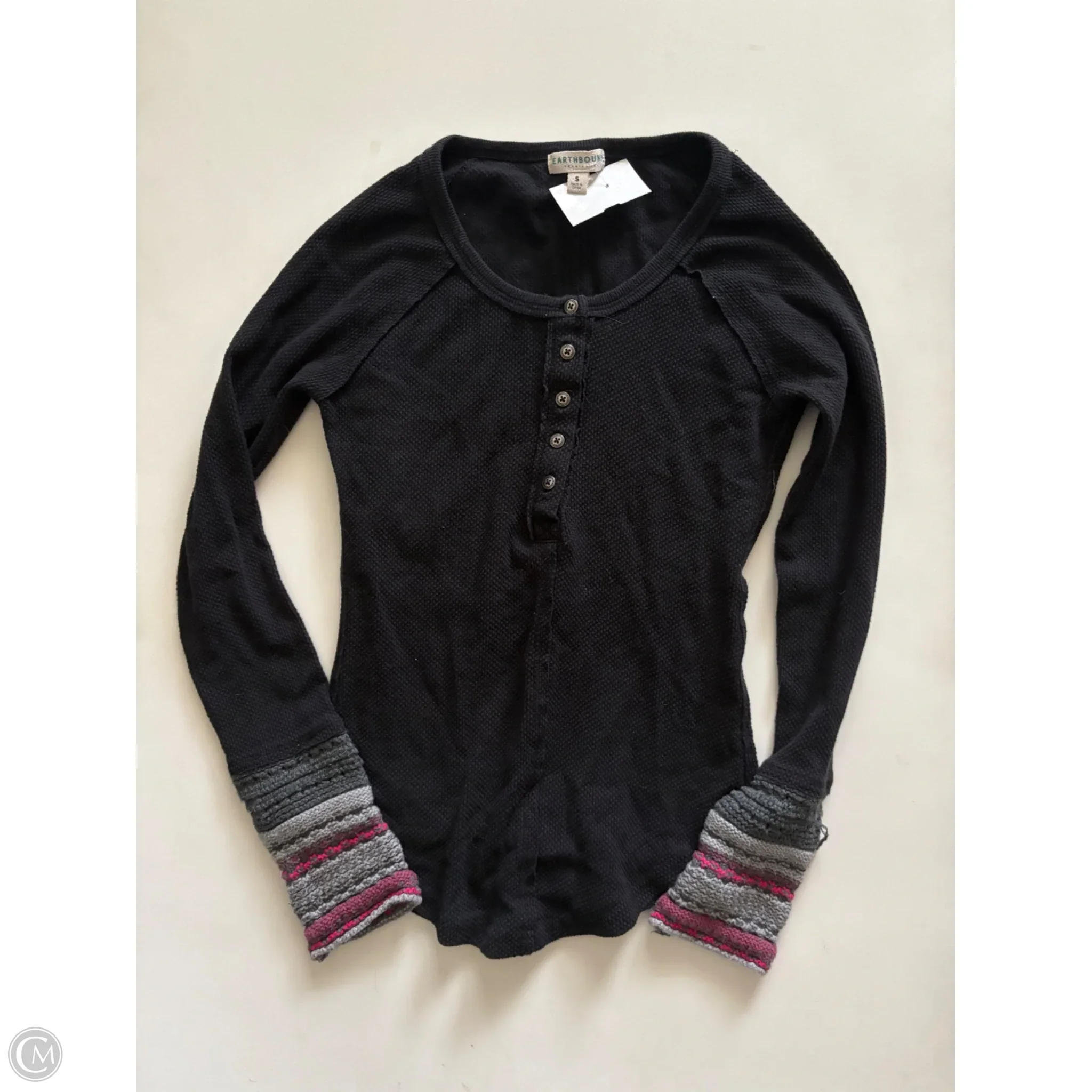 Top Long Sleeve By Earthbound In Black, Size: S - Image 1