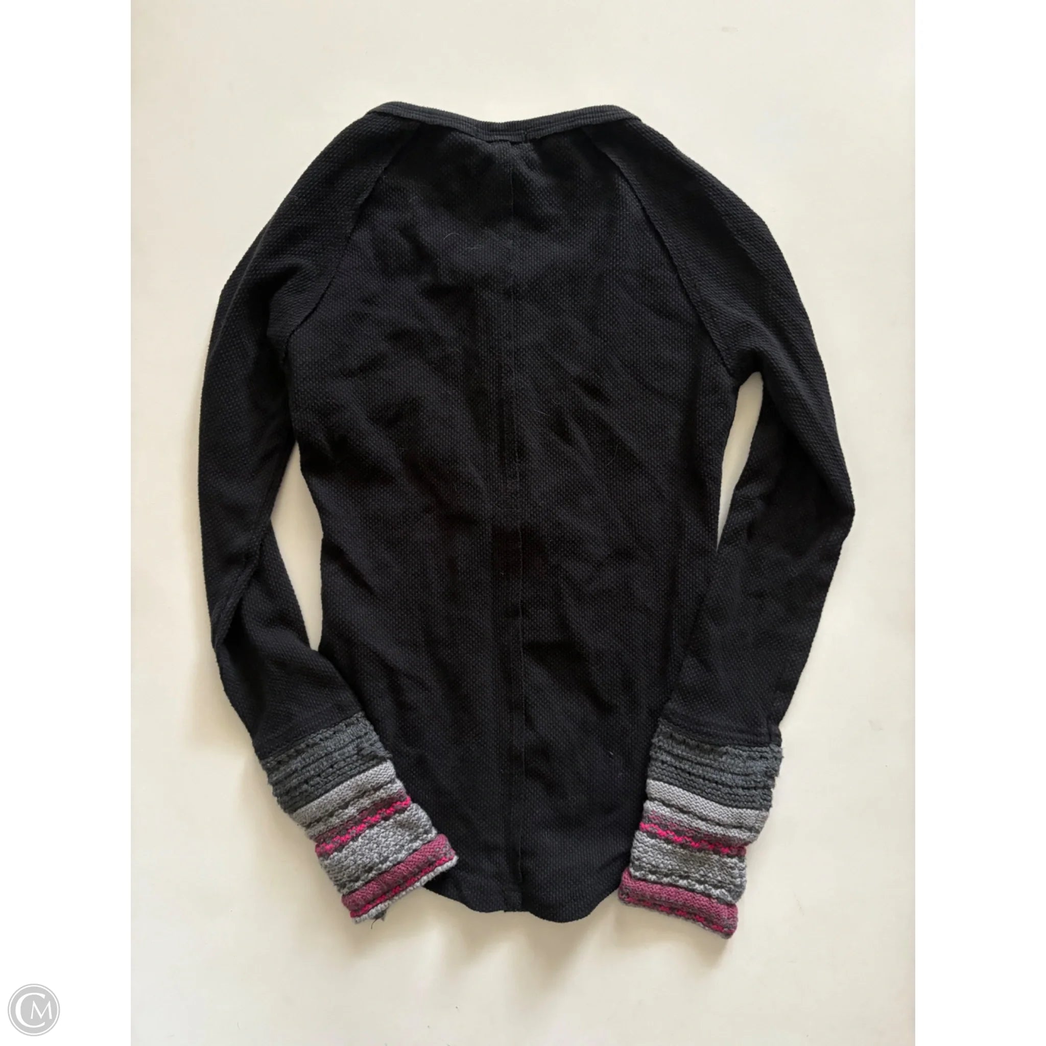 Top Long Sleeve By Earthbound In Black, Size: S - Image 2