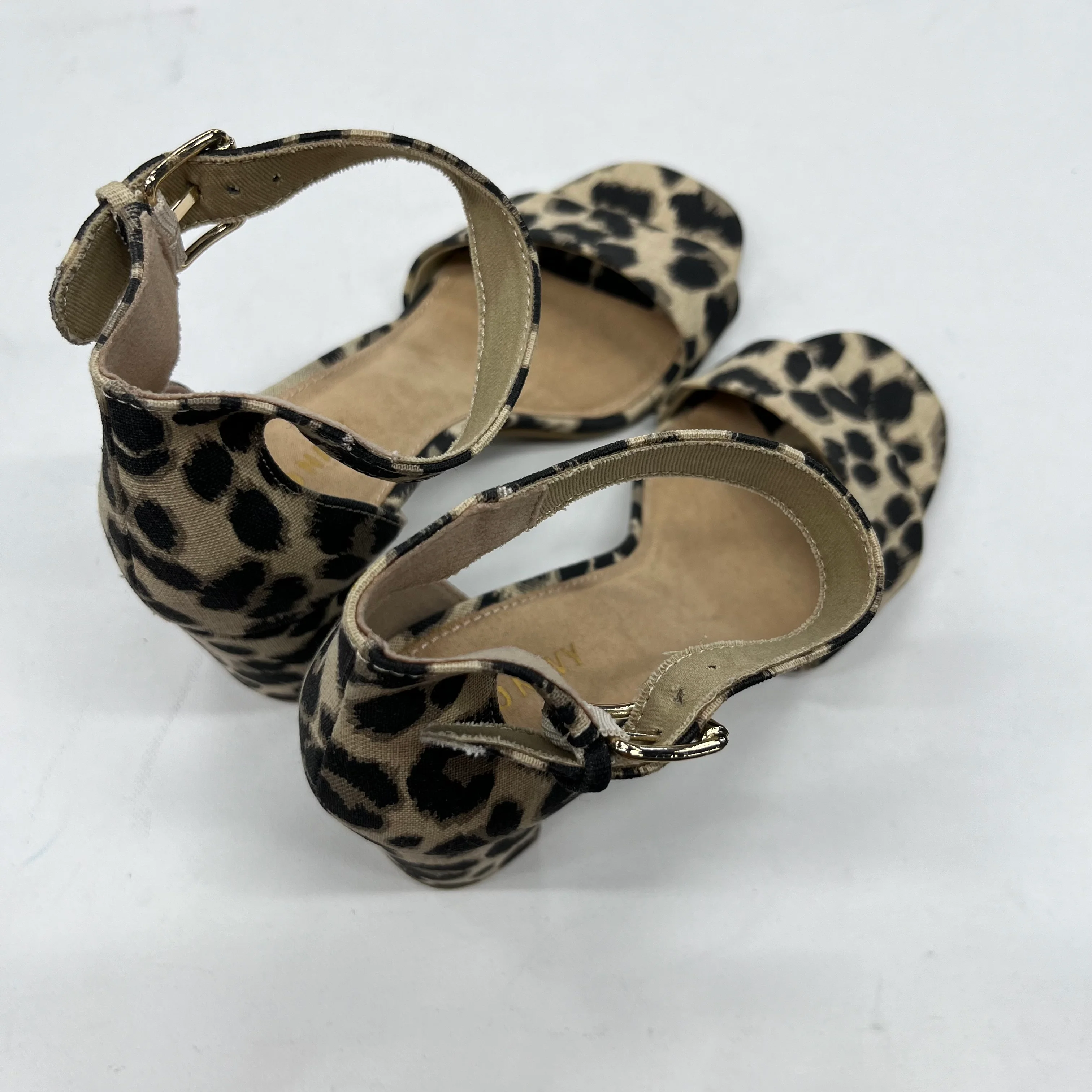 Sandals Heels Block By Old Navy  Size: 6 - Image 3