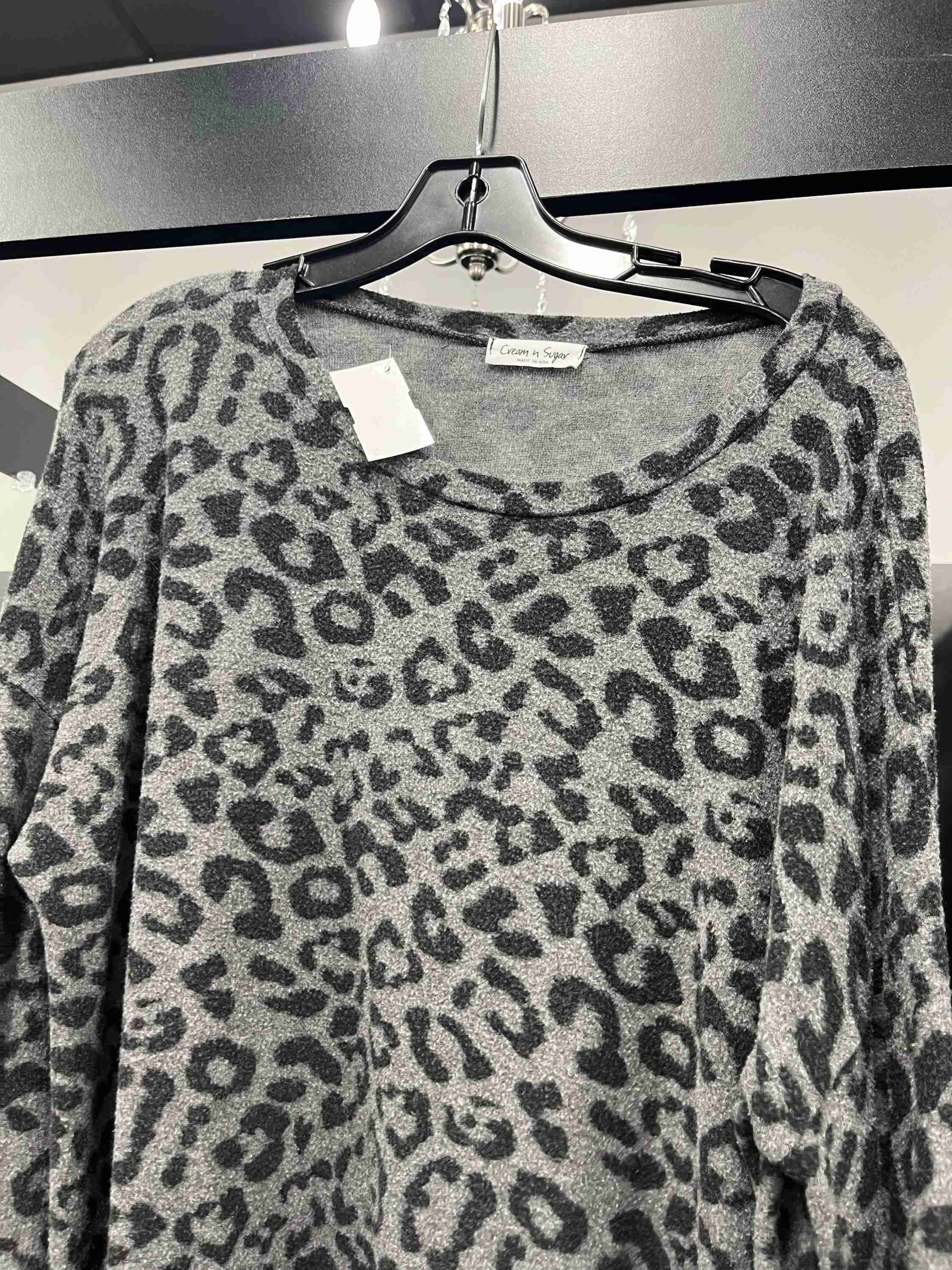 Sweater By Cream & Sugar In Animal Print, Size: M - Image 3