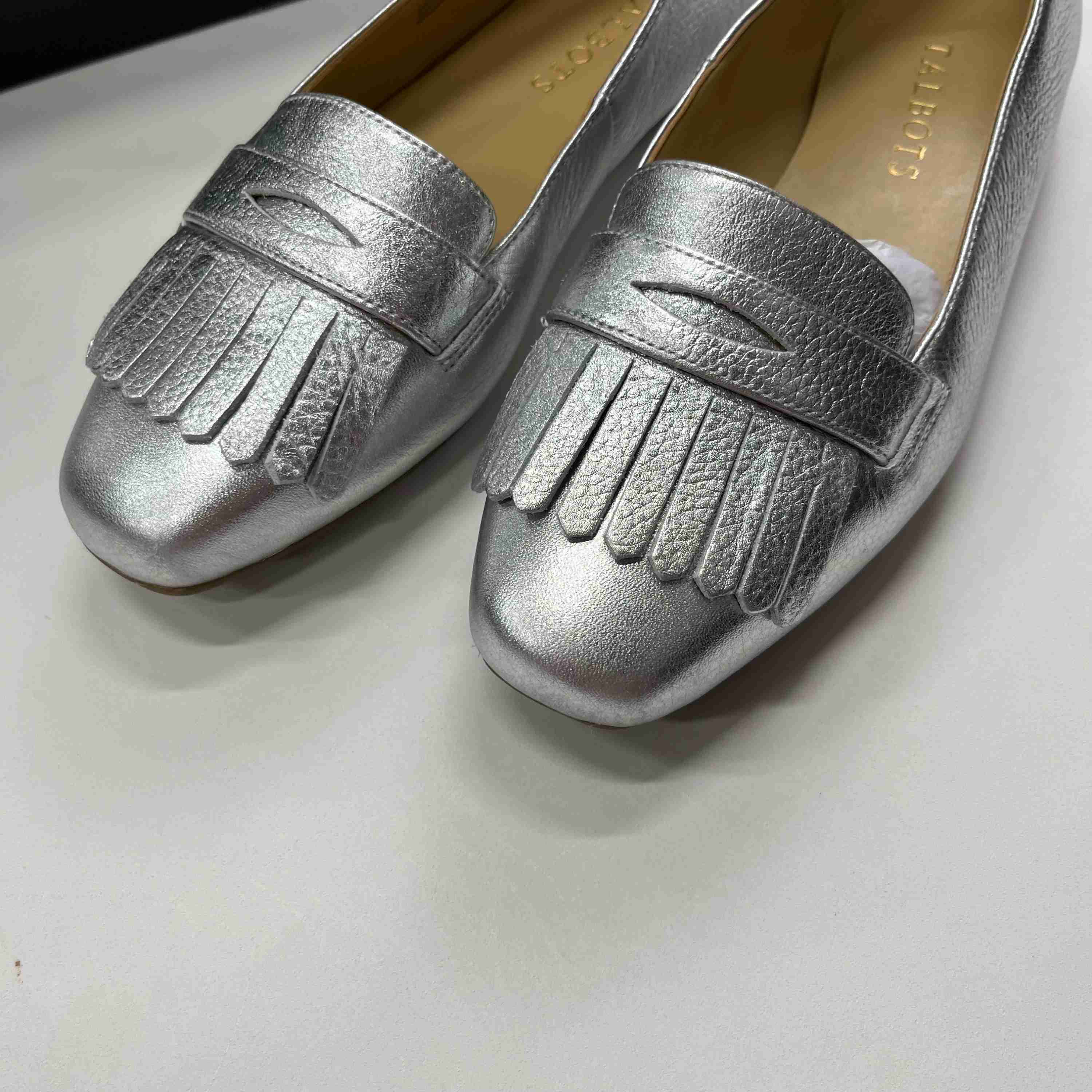 Shoes Flats Espadrille By Talbots  Size: 6.5 - Image 2