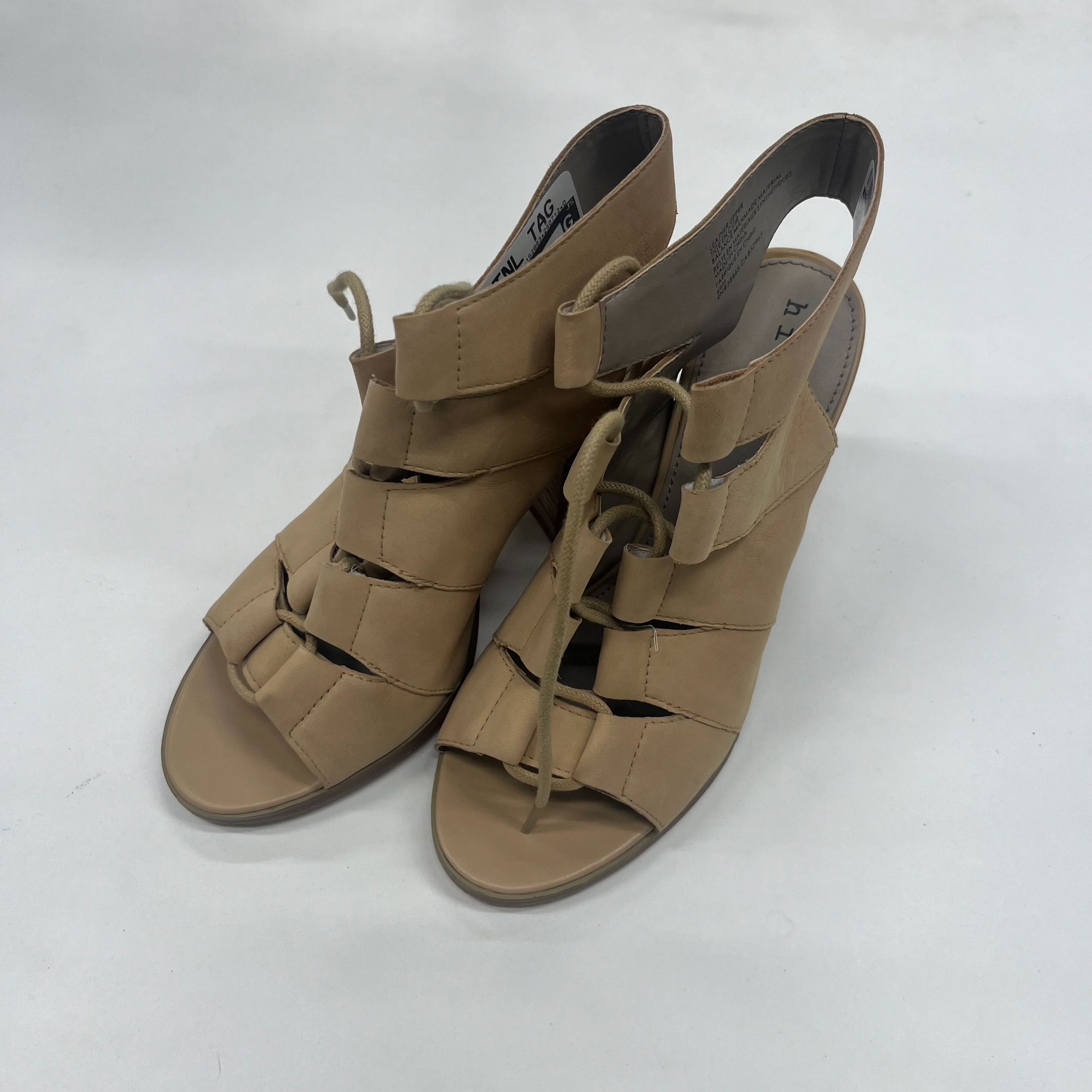 Cream Boots Ankle Heels Hinge, Size 6.5 - Image 2