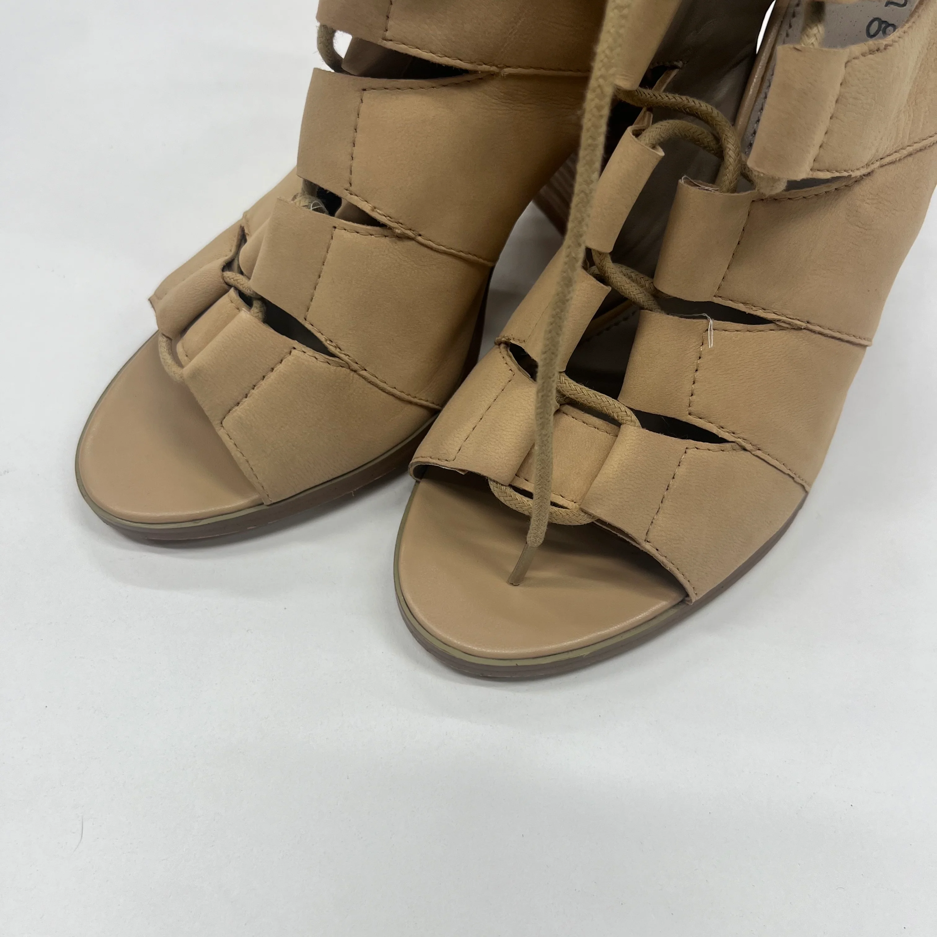 Cream Boots Ankle Heels Hinge, Size 6.5 - Image 3