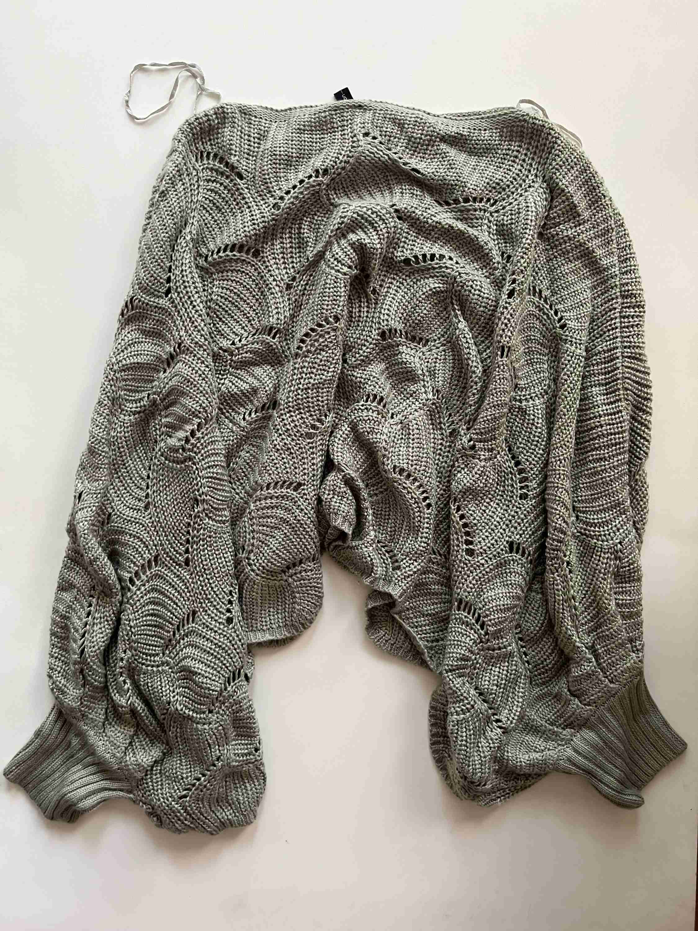 Green Sweater Moon & Madison, Size S - Image 2