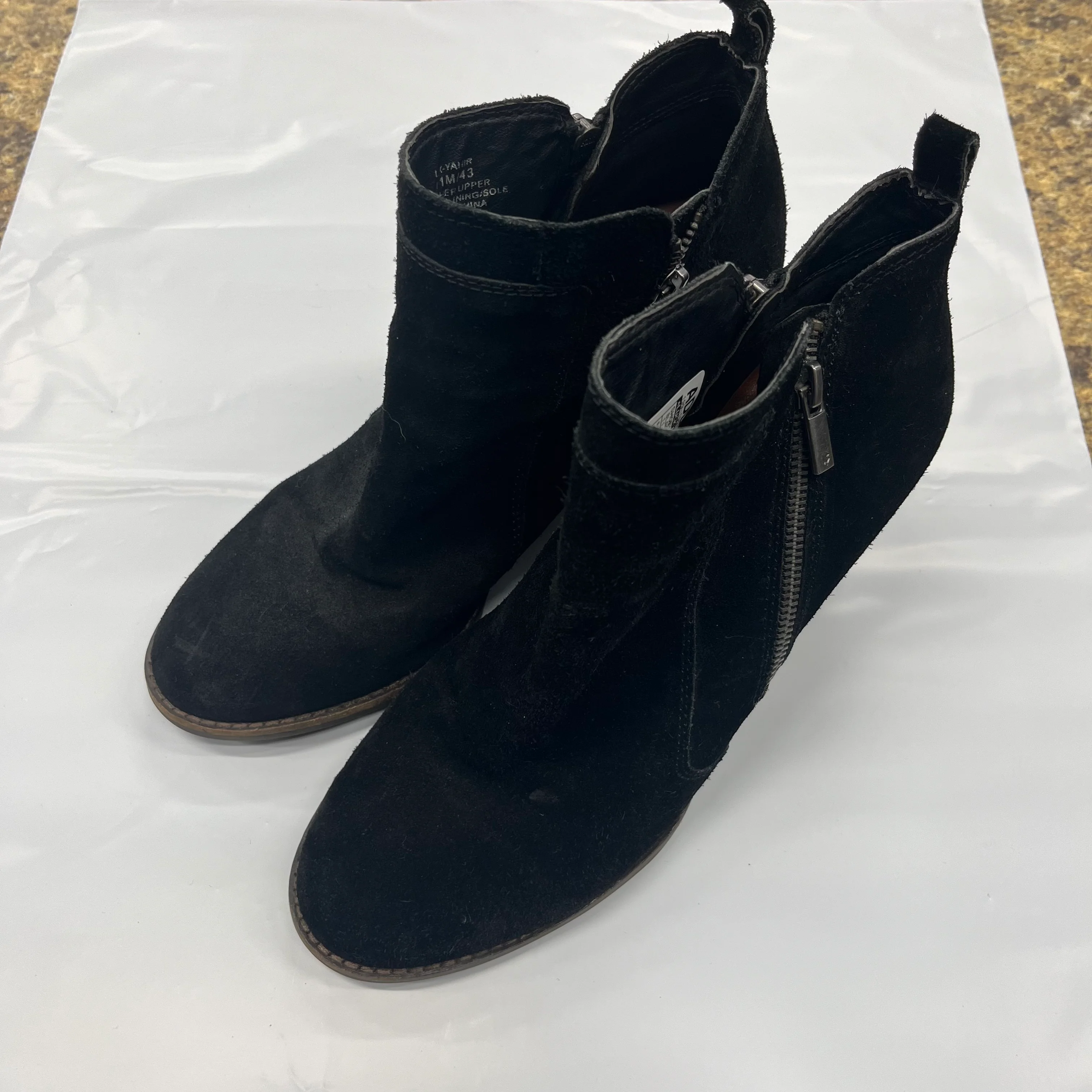 Black Shoes Heels Wedge Lucky Brand, Size 11 - Image 2