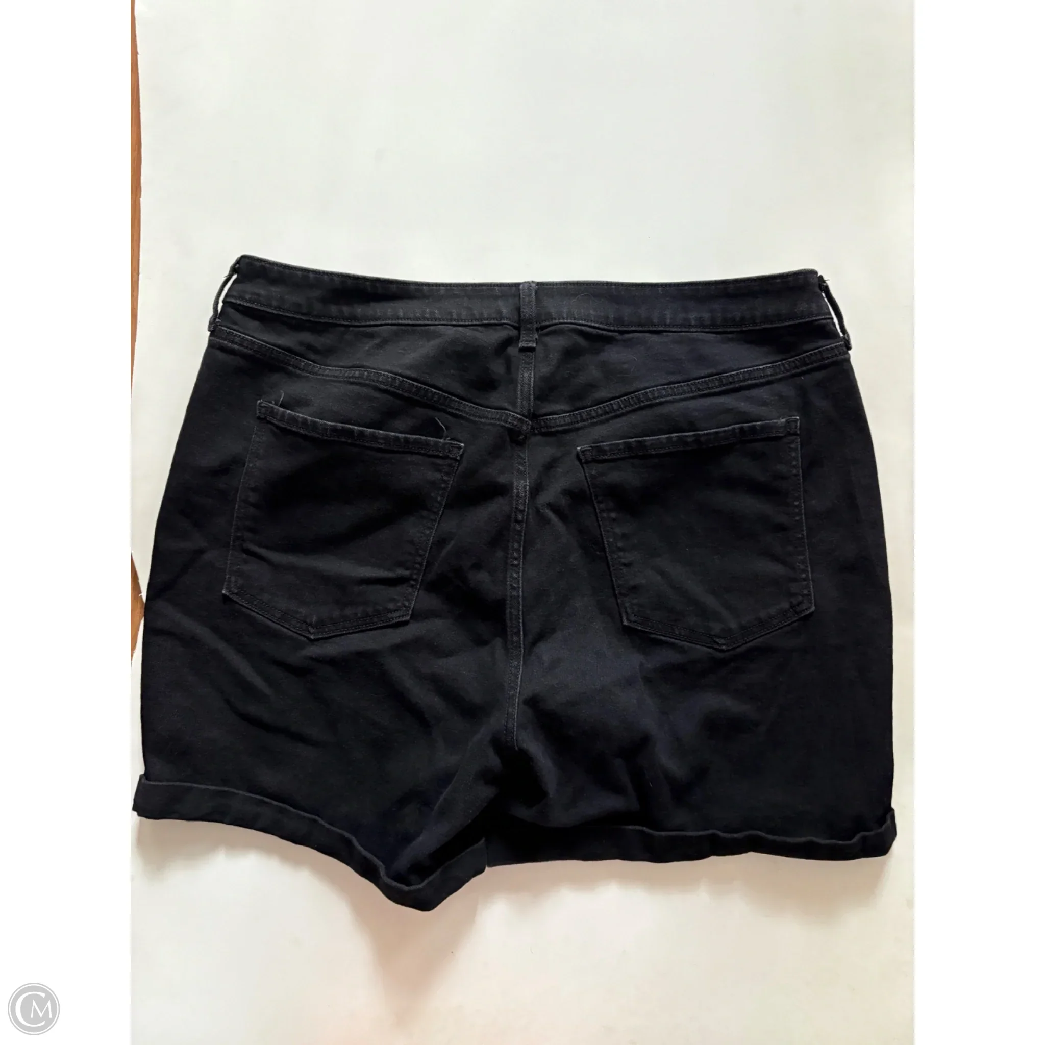 Shorts By Old Navy In Black, Size: 18 - Image 2
