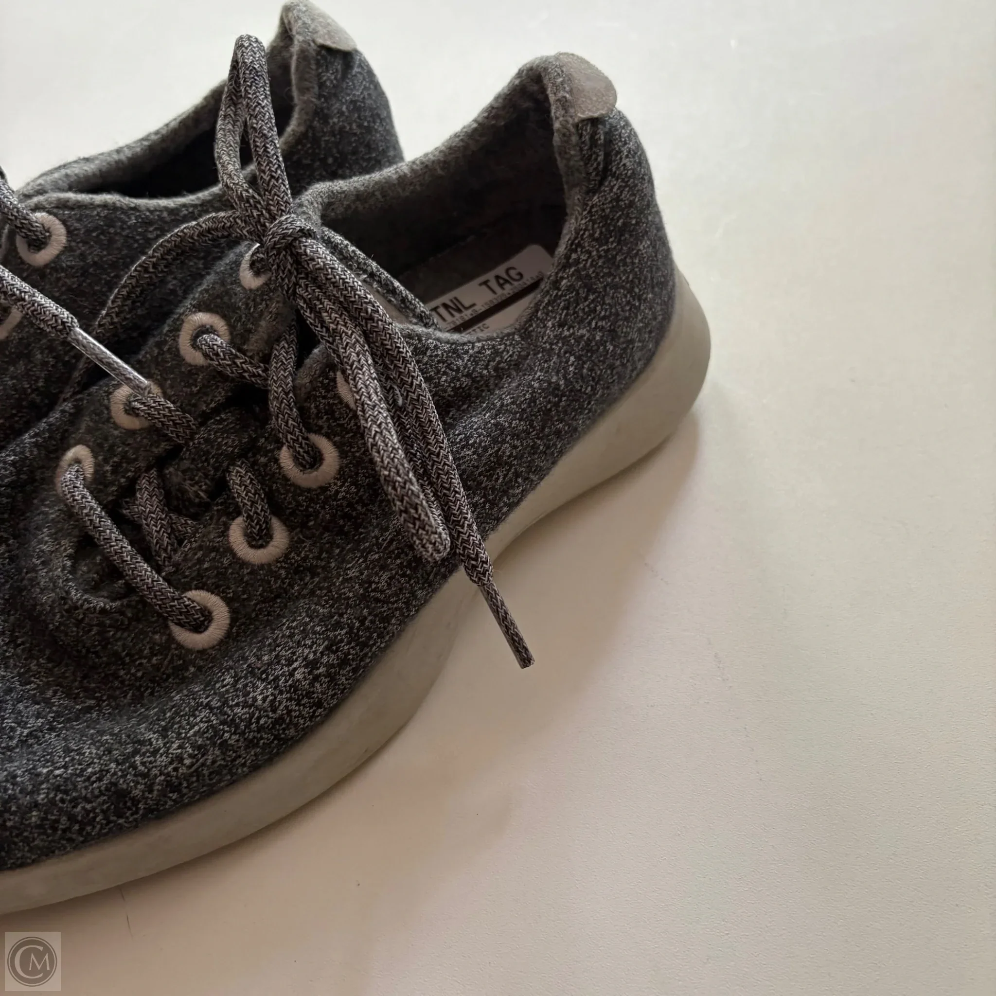 Shoes Athletic By Allbirds In Grey, Size: 8 - Image 3