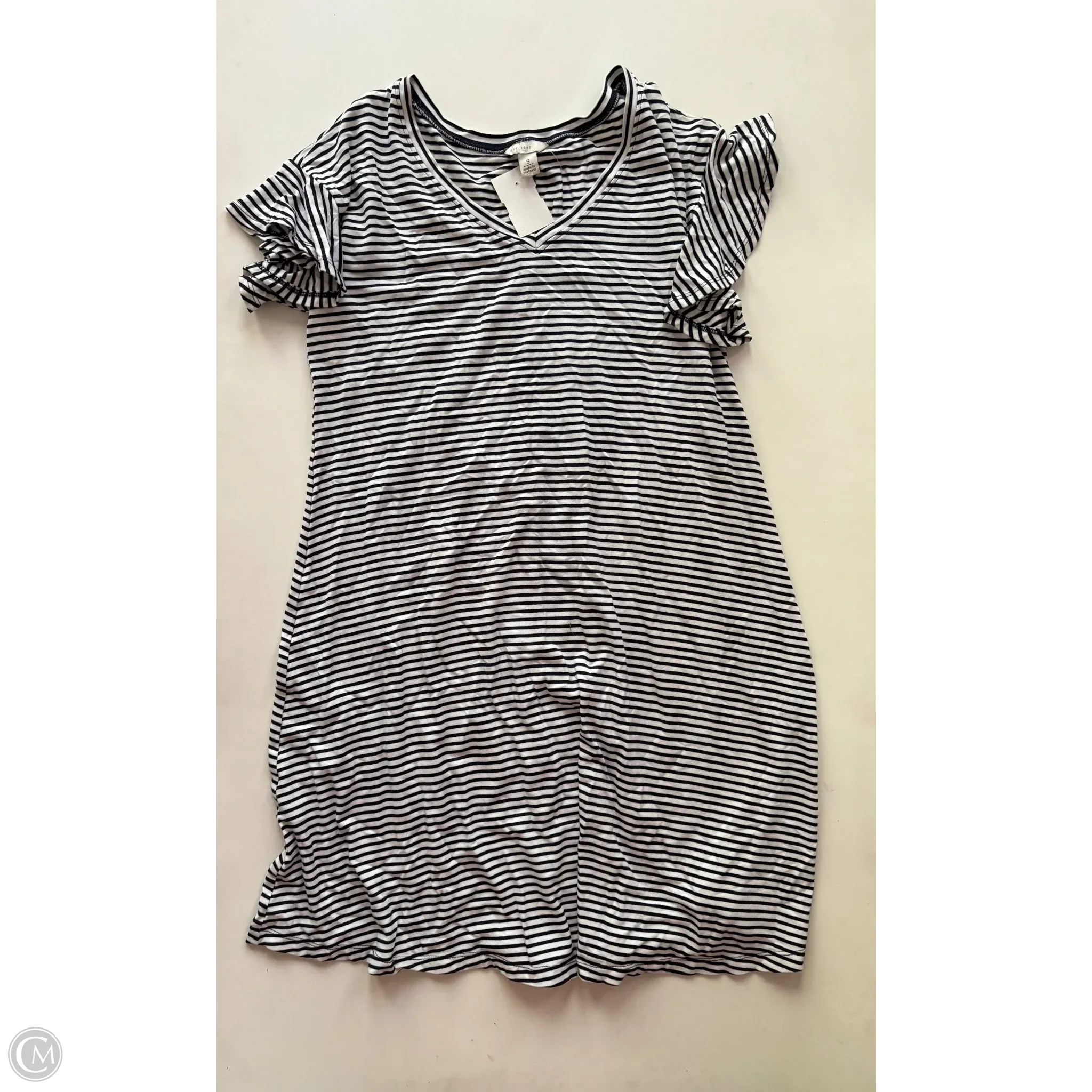 Dress Casual Short By Cato In Striped Pattern, Size: S - Image 1