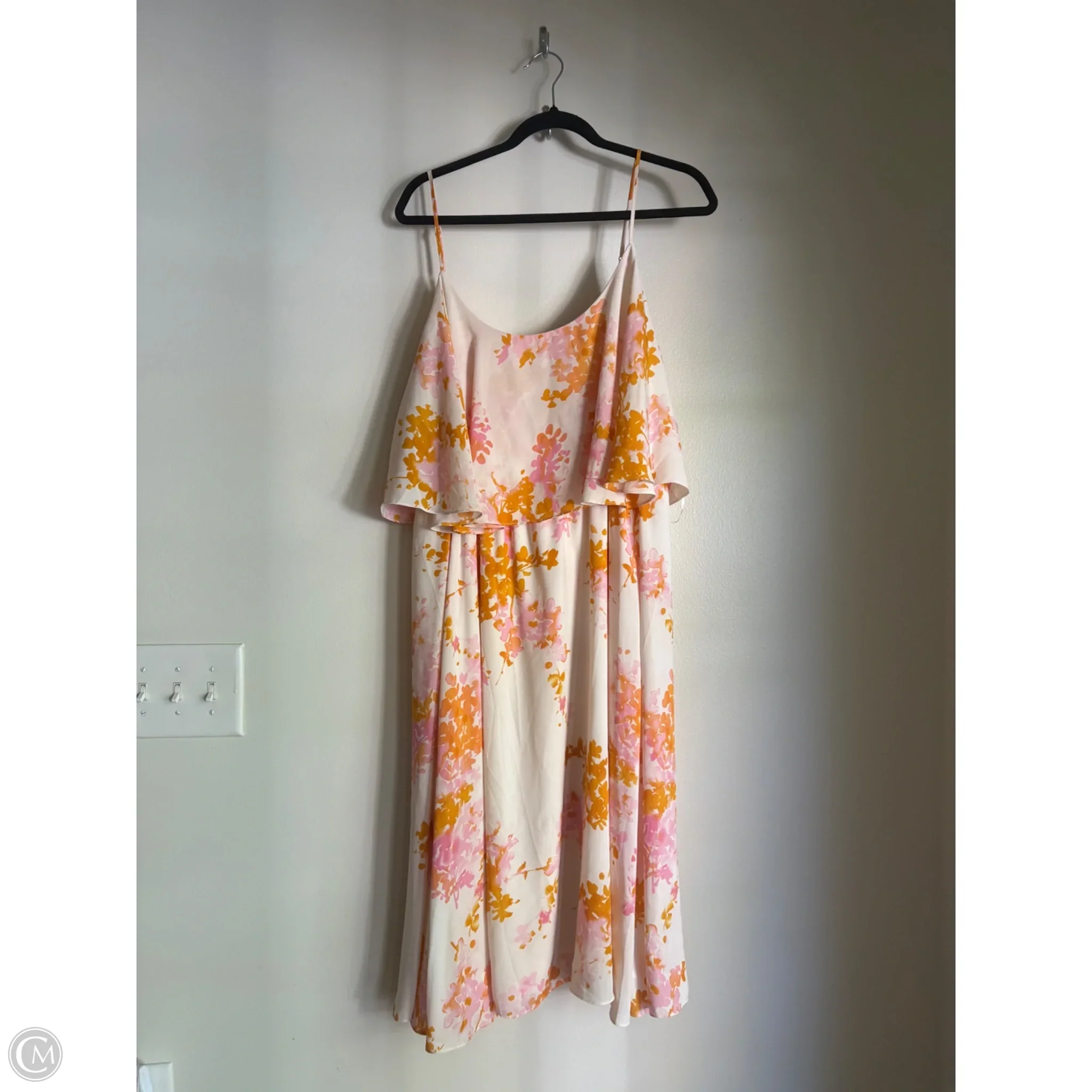 Dress Casual Midi By Paper Crown In Floral Print, Size: L - Image 1