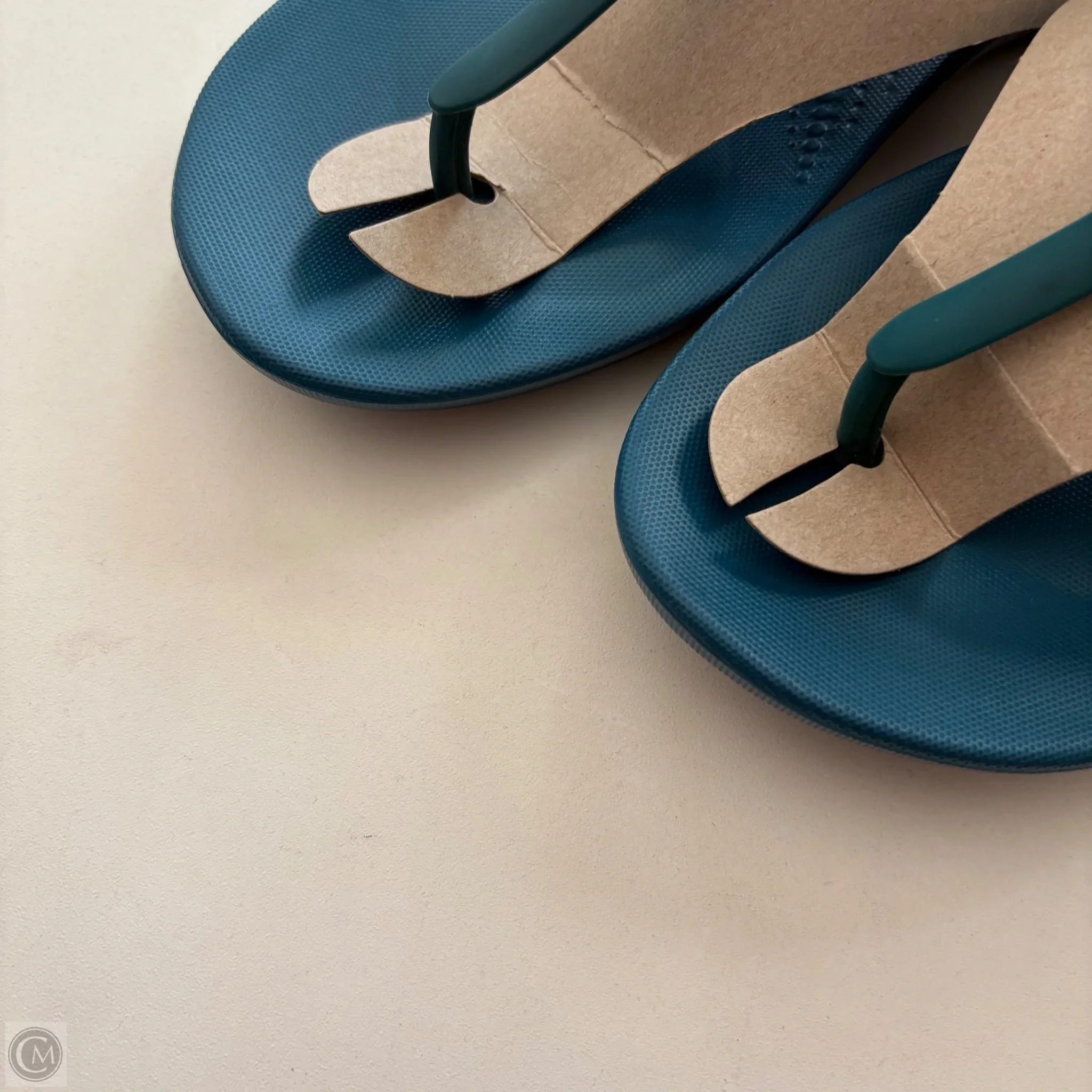 Sandals Flats By Fitflop In Blue, Size: 8 - Image 3