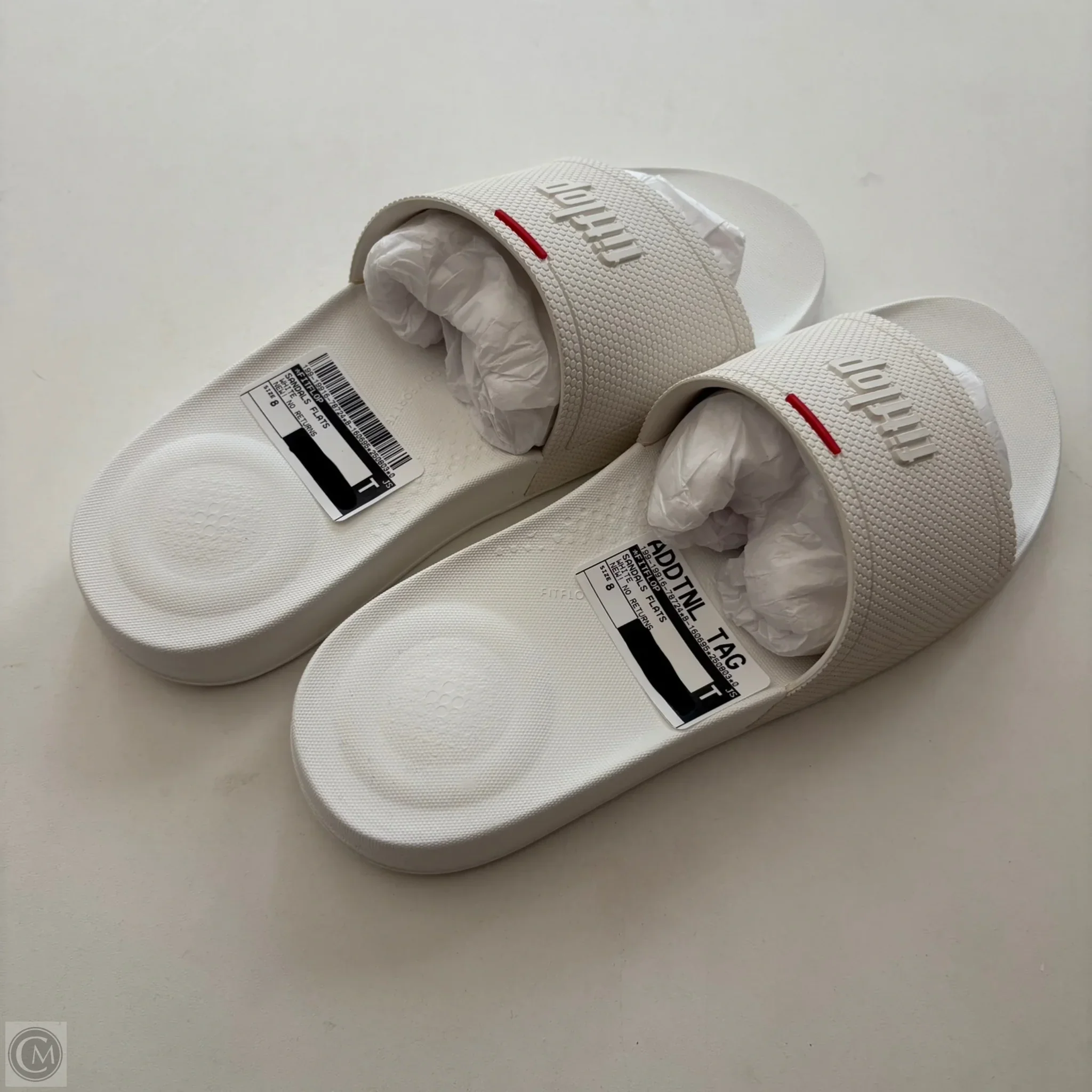 Sandals Flats By Fitflop In White, Size: 8 - Image 2