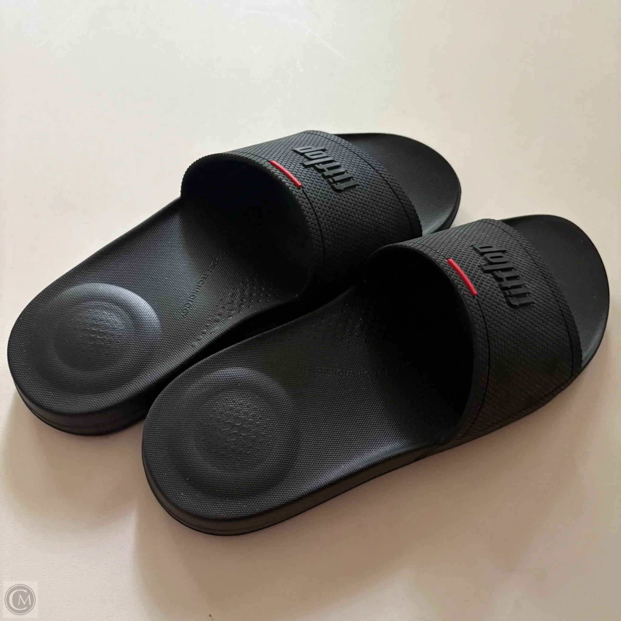 Sandals Flats By Fitflop In Black, Size: 8 - Image 2